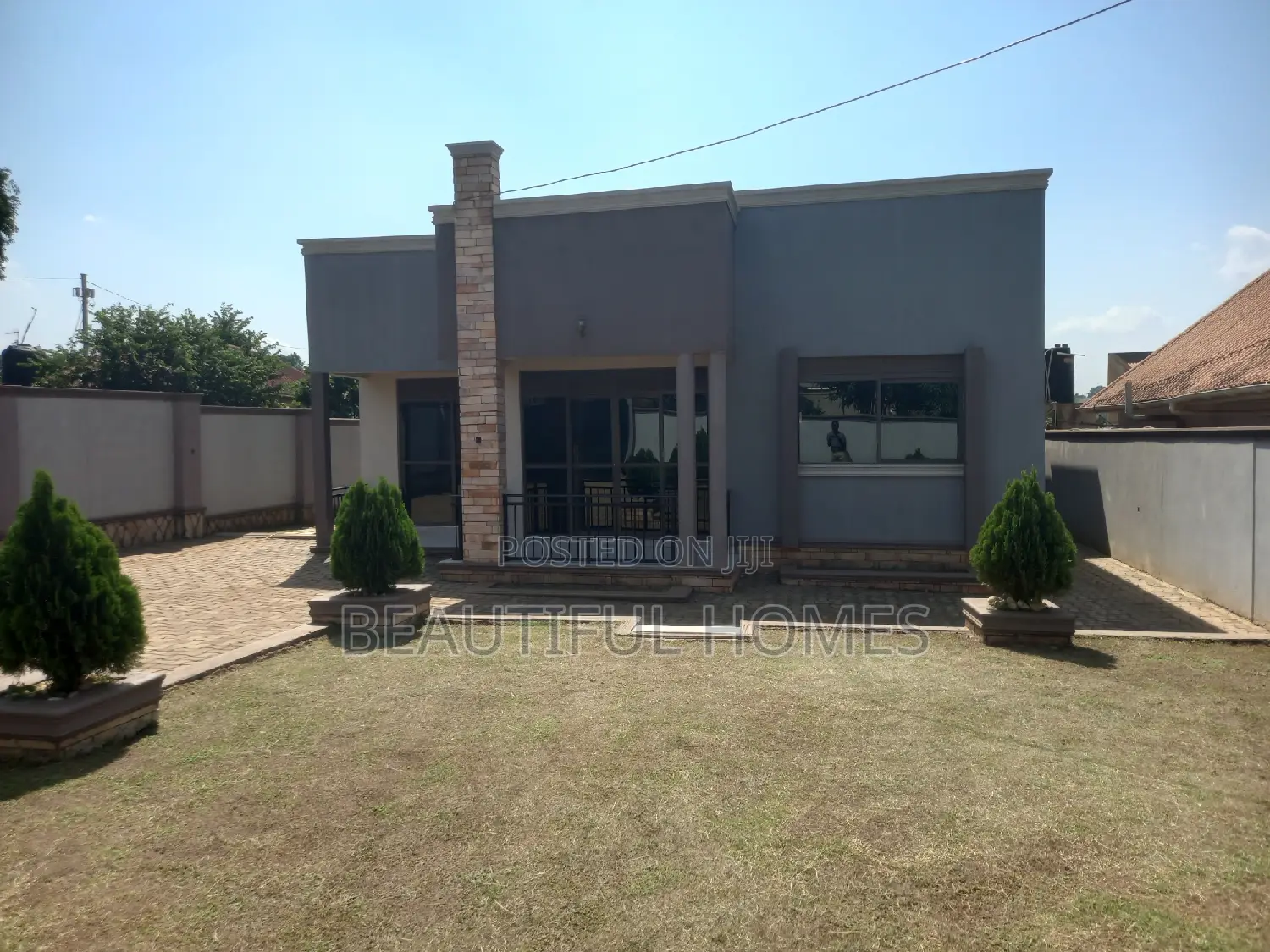 Furnished 4bdrm Bungalow in Kira for sale in Kira