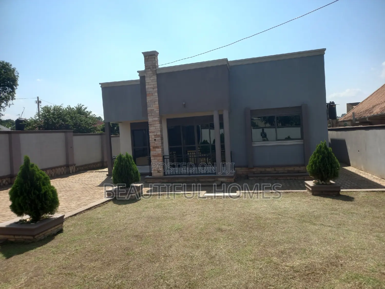 Furnished 4bdrm Bungalow in Kira for sale in Kira