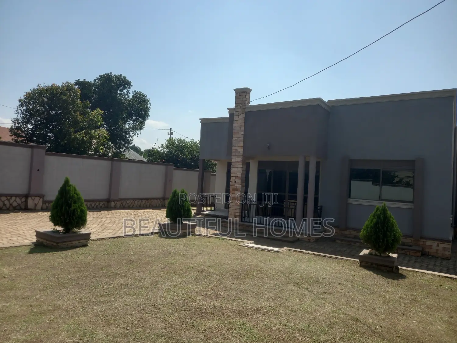Furnished 4bdrm Bungalow in Kira for sale in Kira