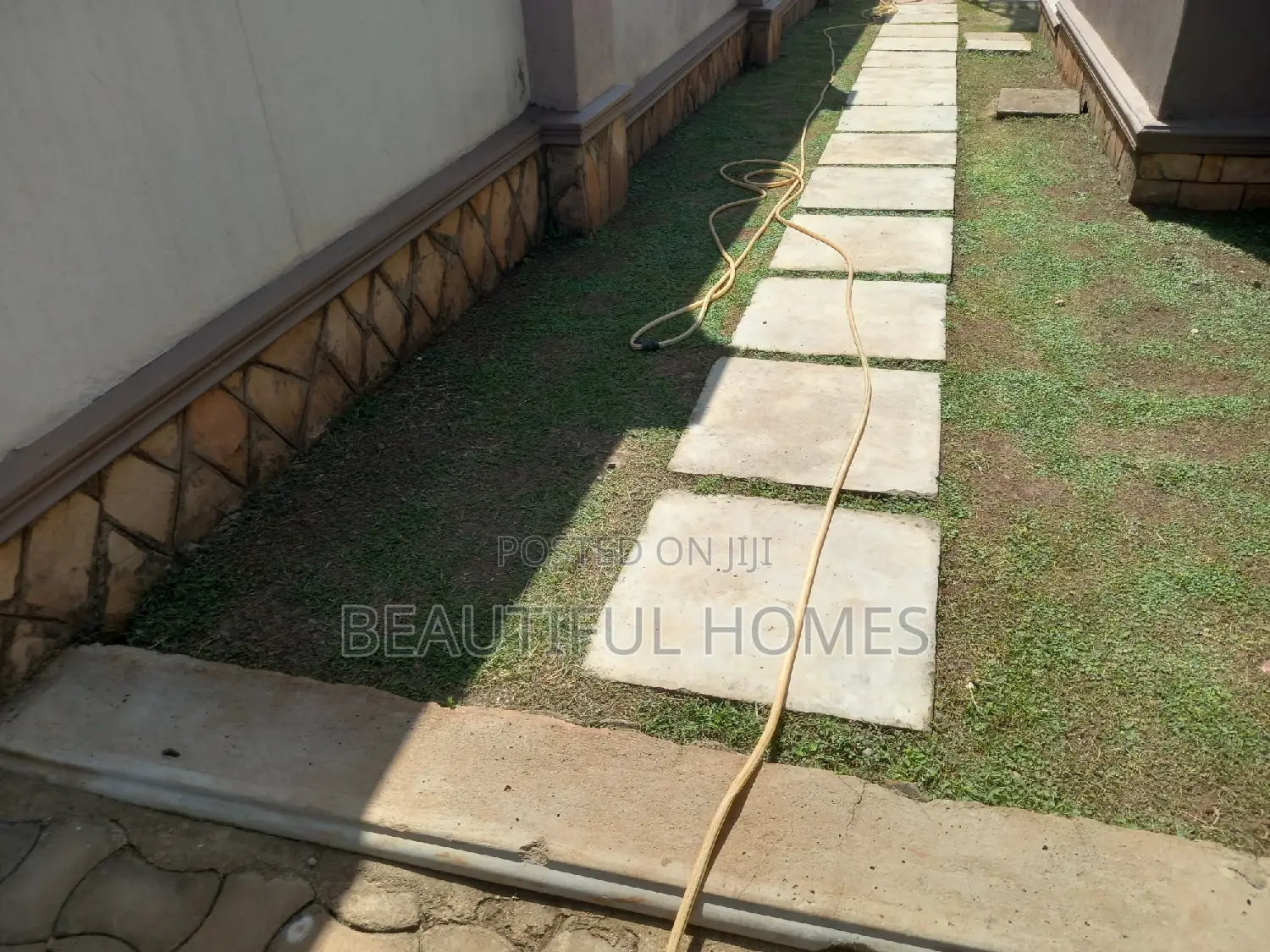 Furnished 4bdrm House in Kira for sale in Kira