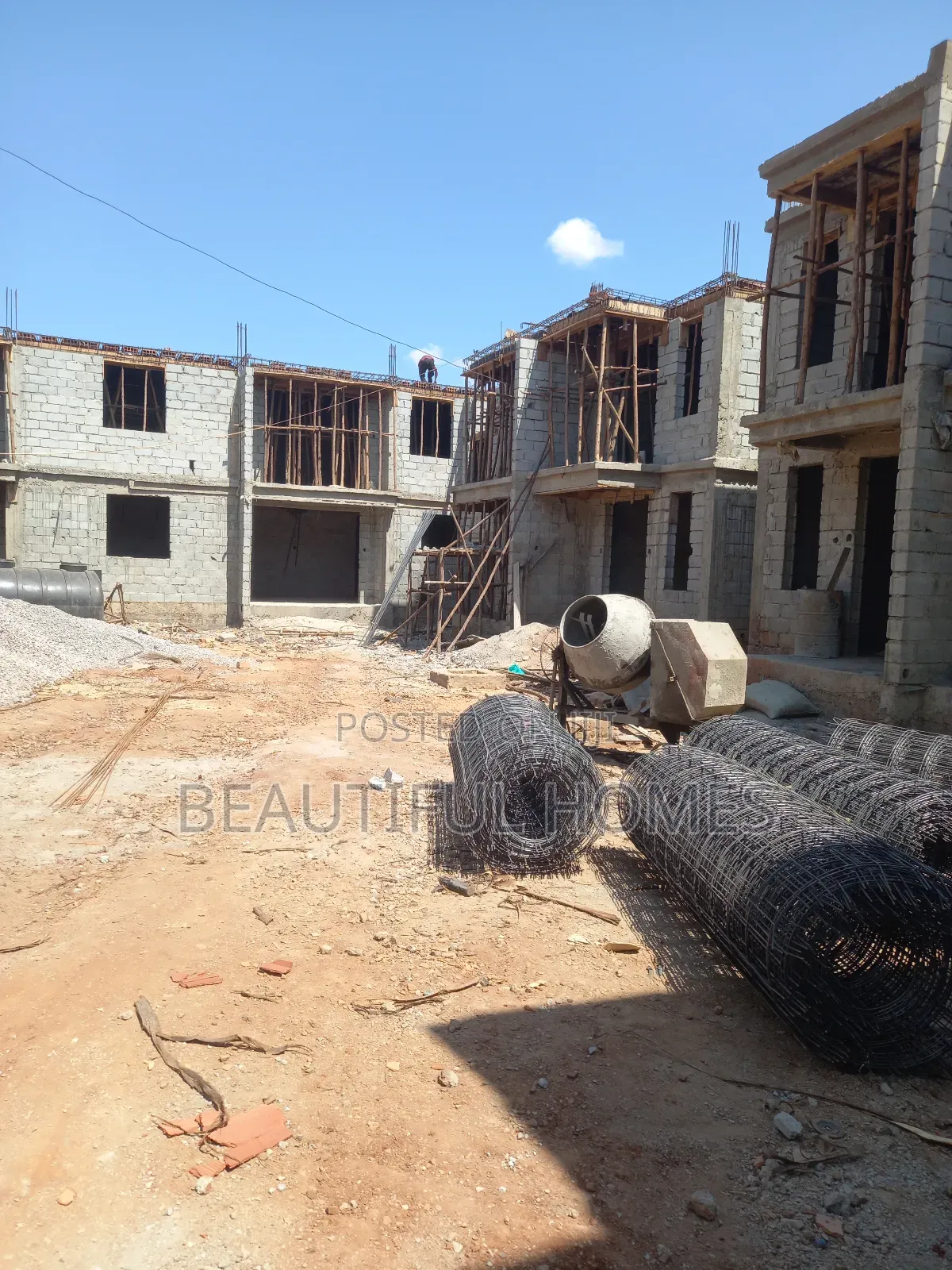 Furnished 4bdrm Condo in Kyaliwajjara, Central Division for sale in Central Division
