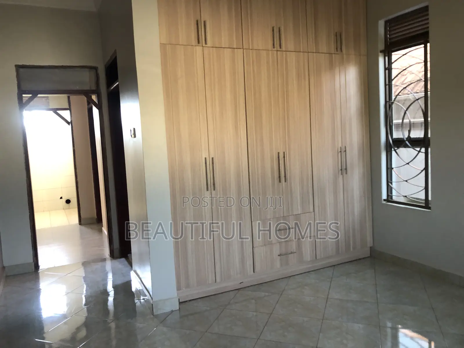 Furnished 4bdrm House in Kira for sale in Kira