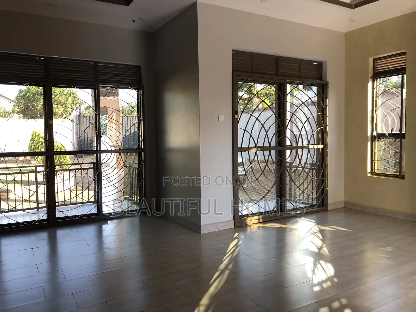 Furnished 4bdrm House in Kira for sale in Kira