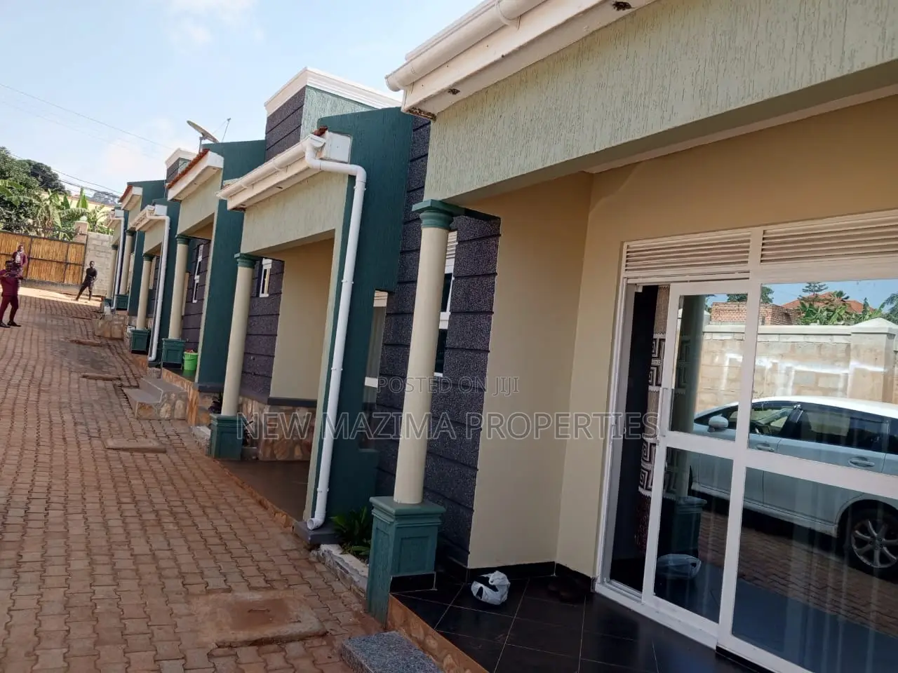 6bdrm House in Seguku Heights, Division A for sale in Division A