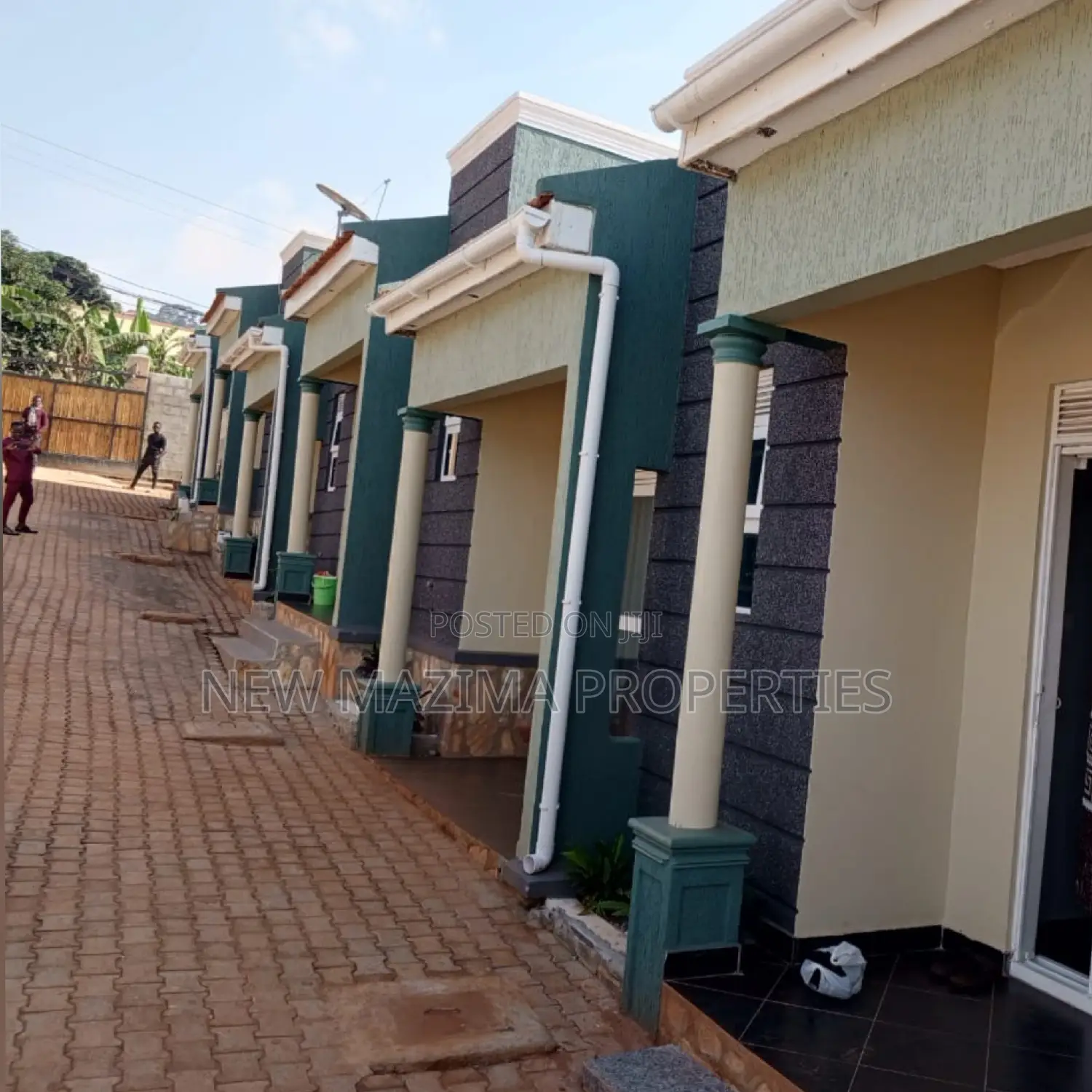 6bdrm House in Seguku Heights, Division A for sale in Division A