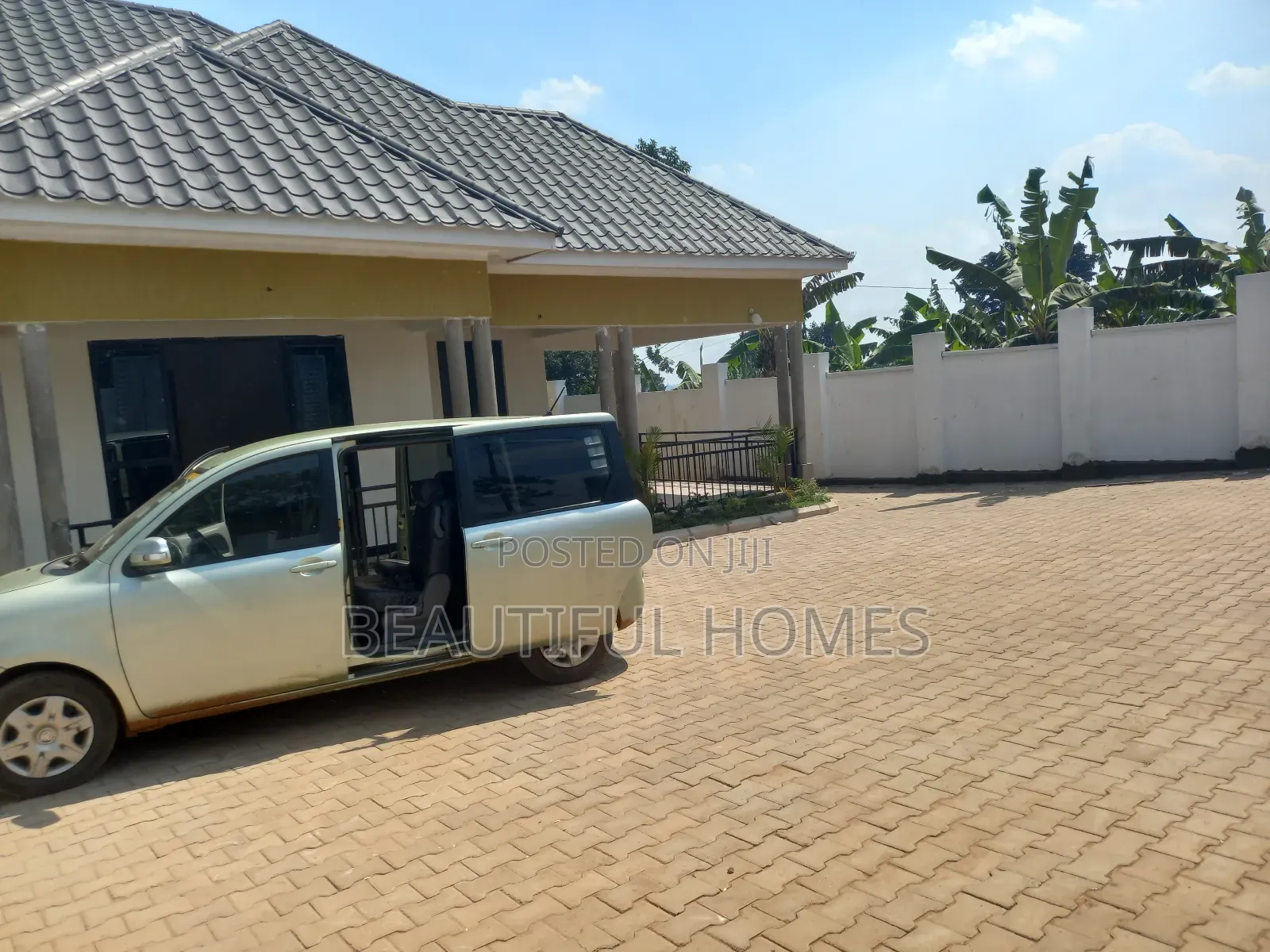 Furnished 4bdrm House in Kira for sale in Kira