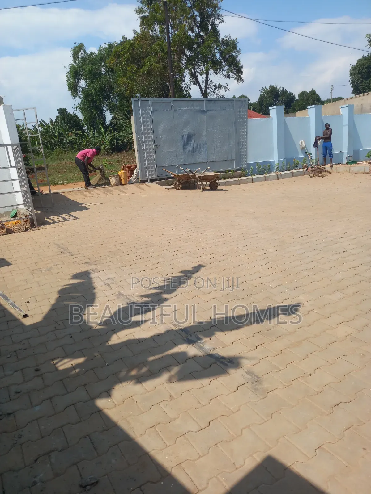 Furnished 4bdrm House in Kira for sale in Kira