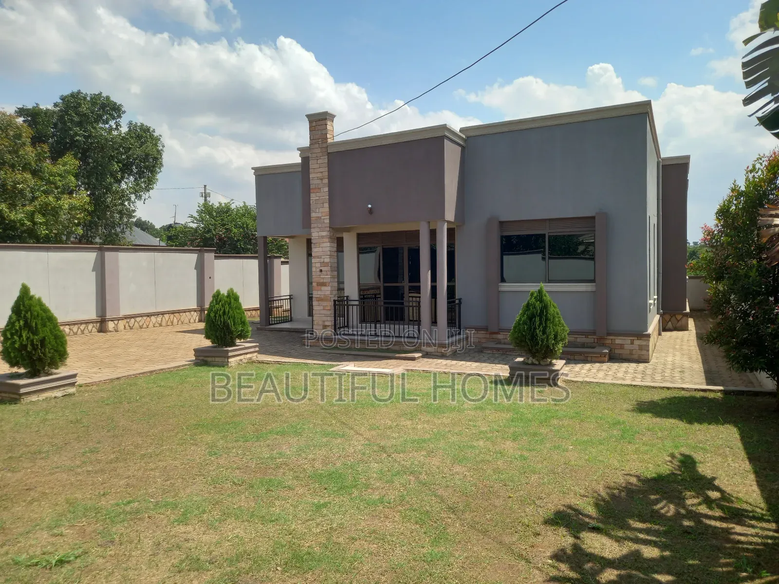 Furnished 4bdrm House in Kira for sale in Kira