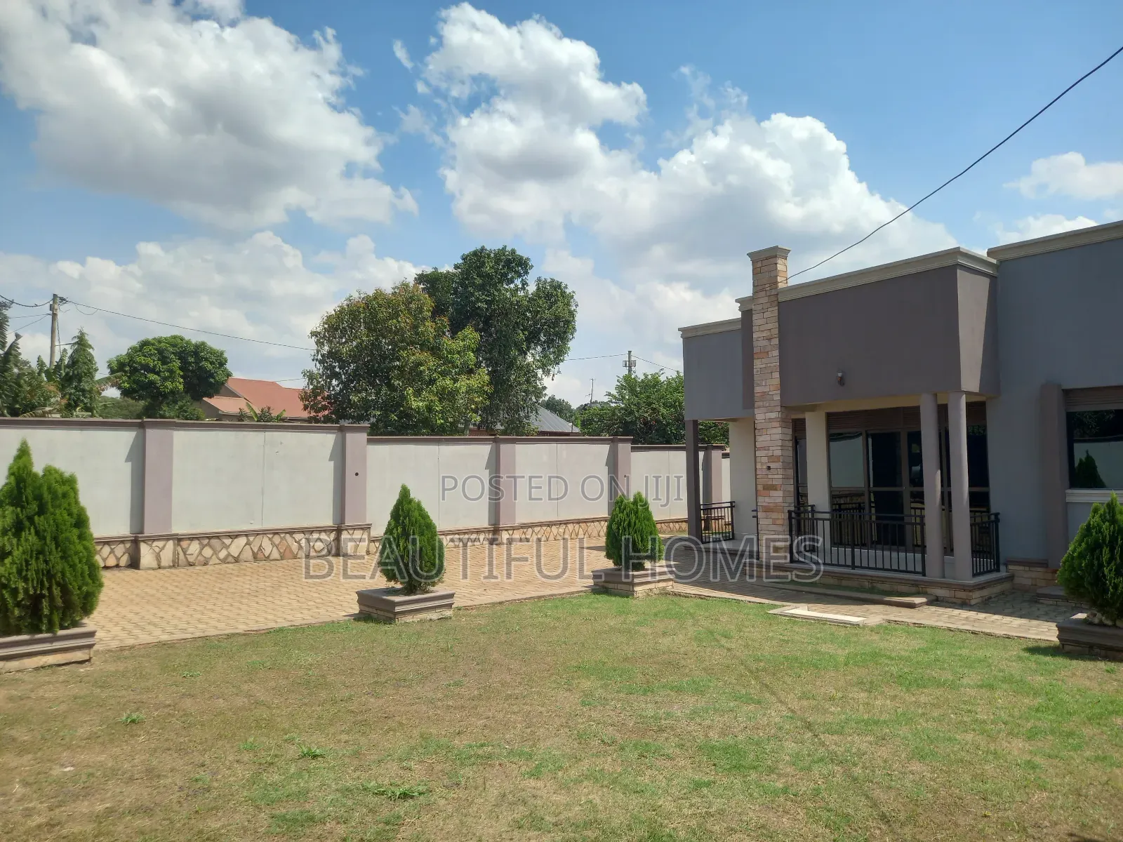 Furnished 4bdrm House in Kira for sale in Kira