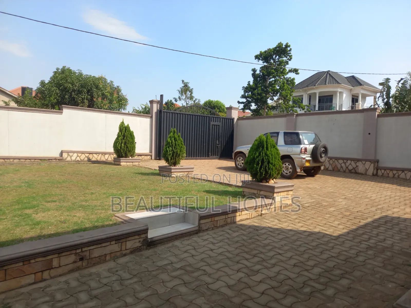 Furnished 4bdrm House in Kira for sale in Kira