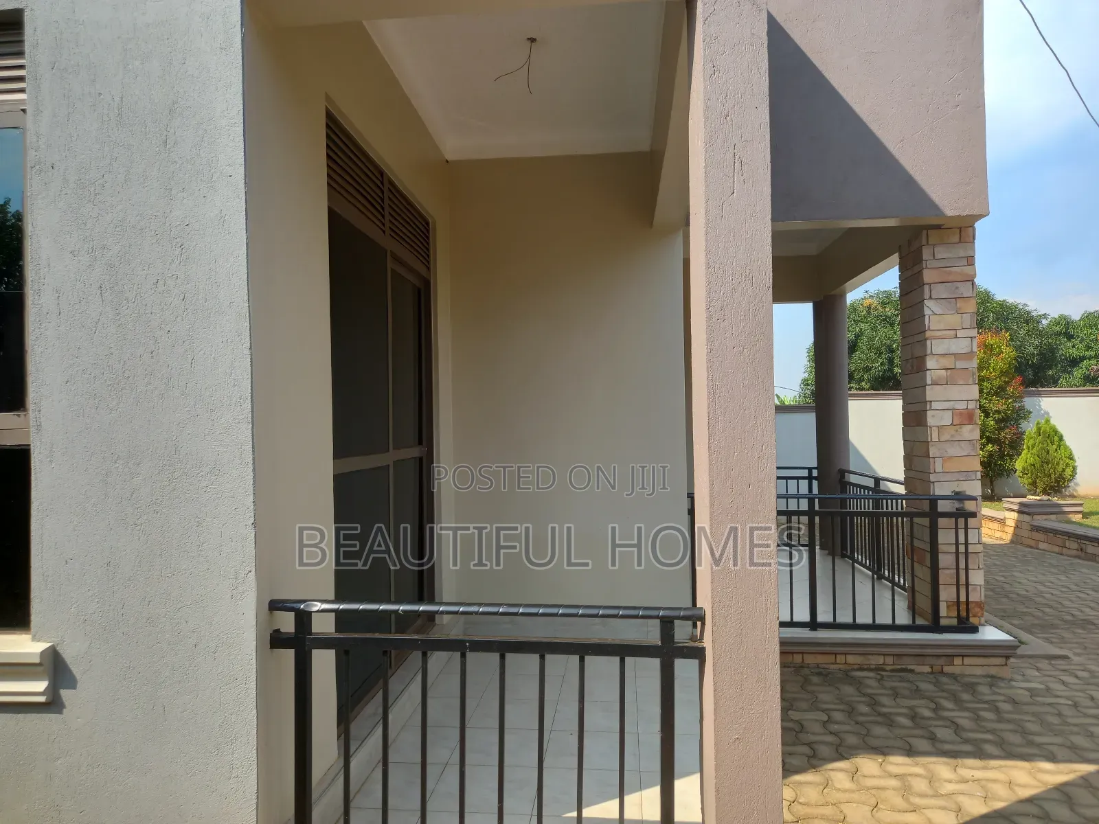 Furnished 4bdrm House in Kira for sale in Kira