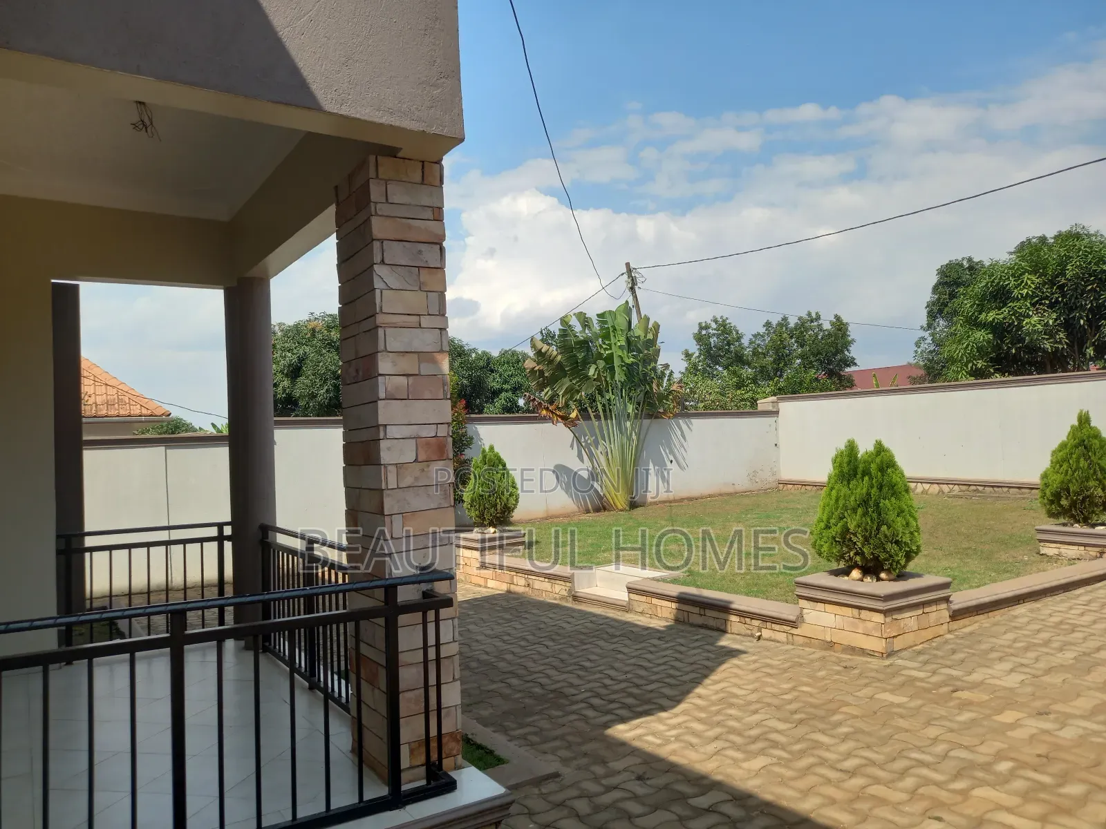 Furnished 4bdrm House in Kira for sale in Kira