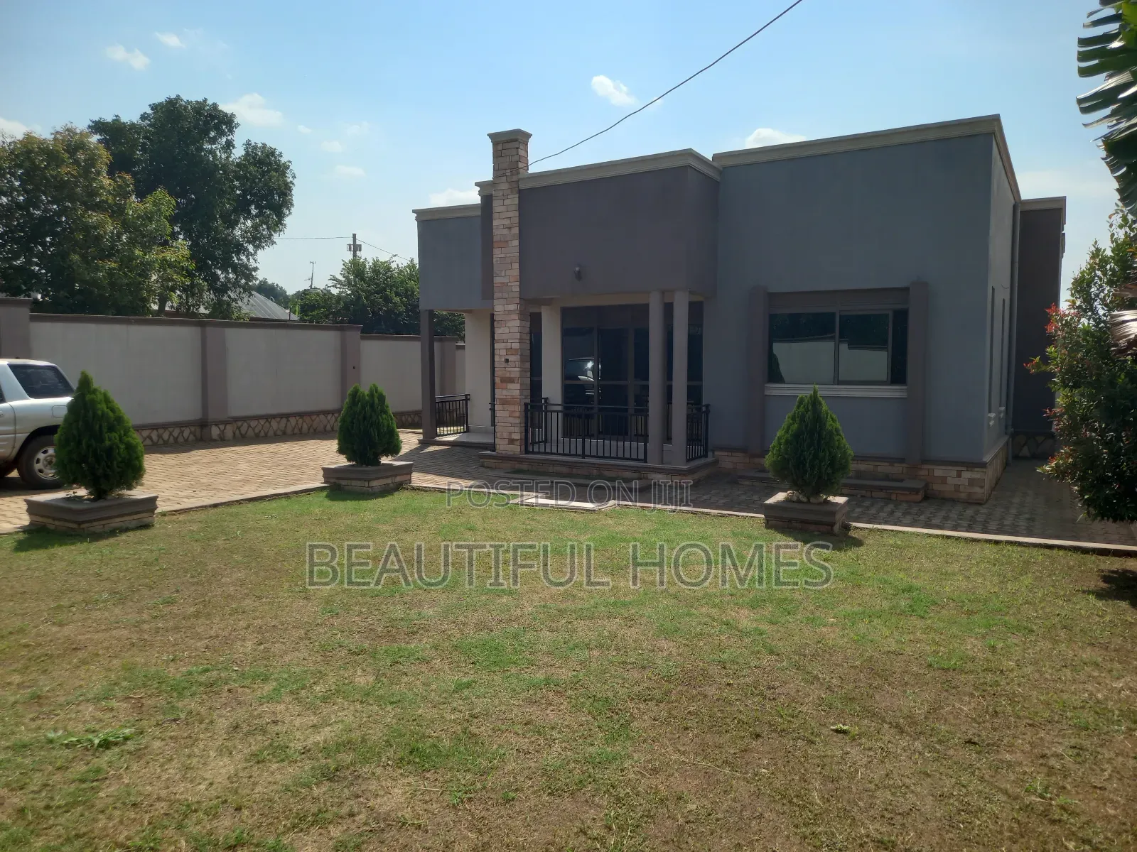 Furnished 4bdrm Bungalow in Kira for sale in Kira