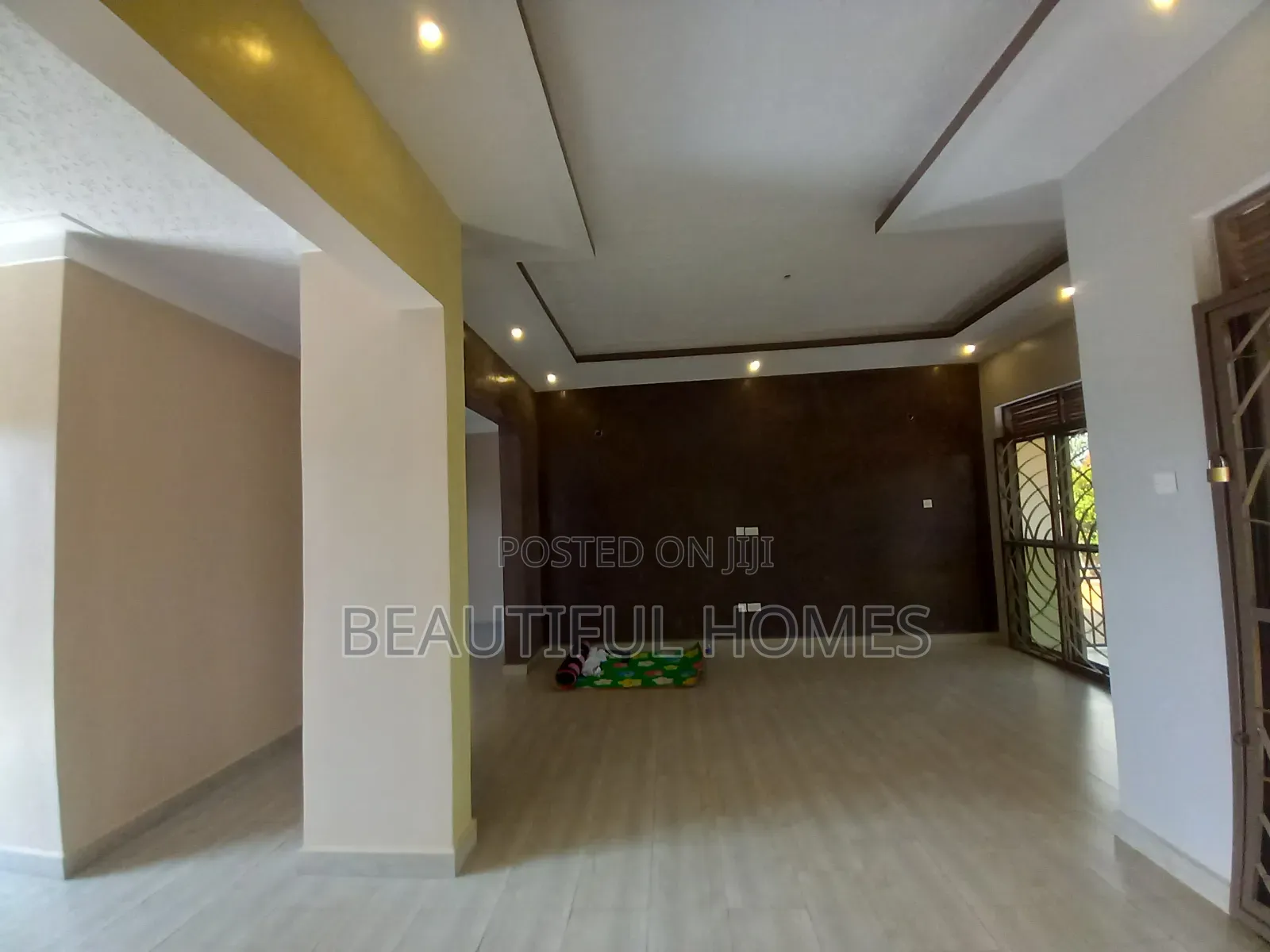 Furnished 4bdrm Bungalow in Kira for sale in Kira