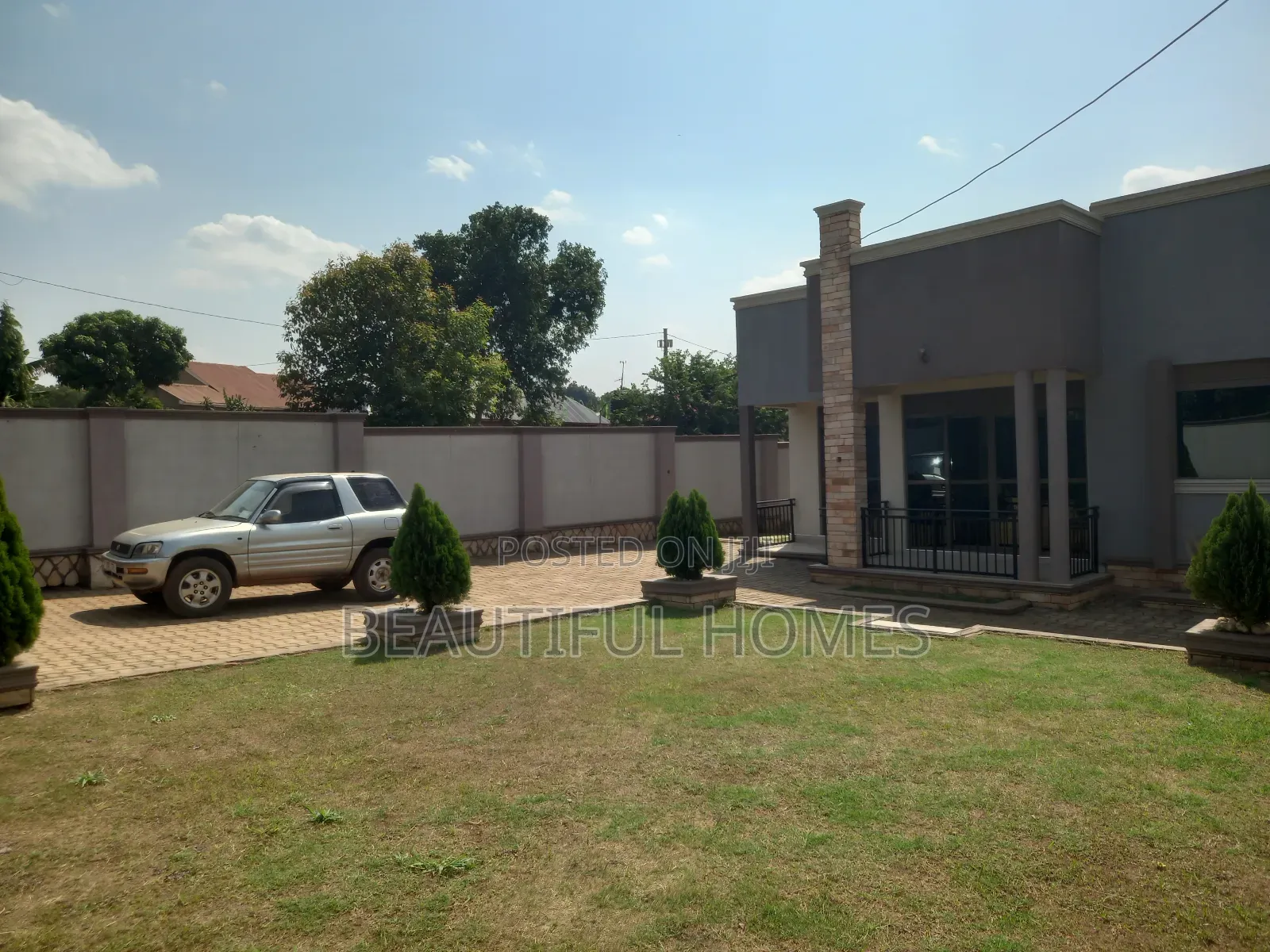 Furnished 4bdrm Bungalow in Kira for sale in Kira