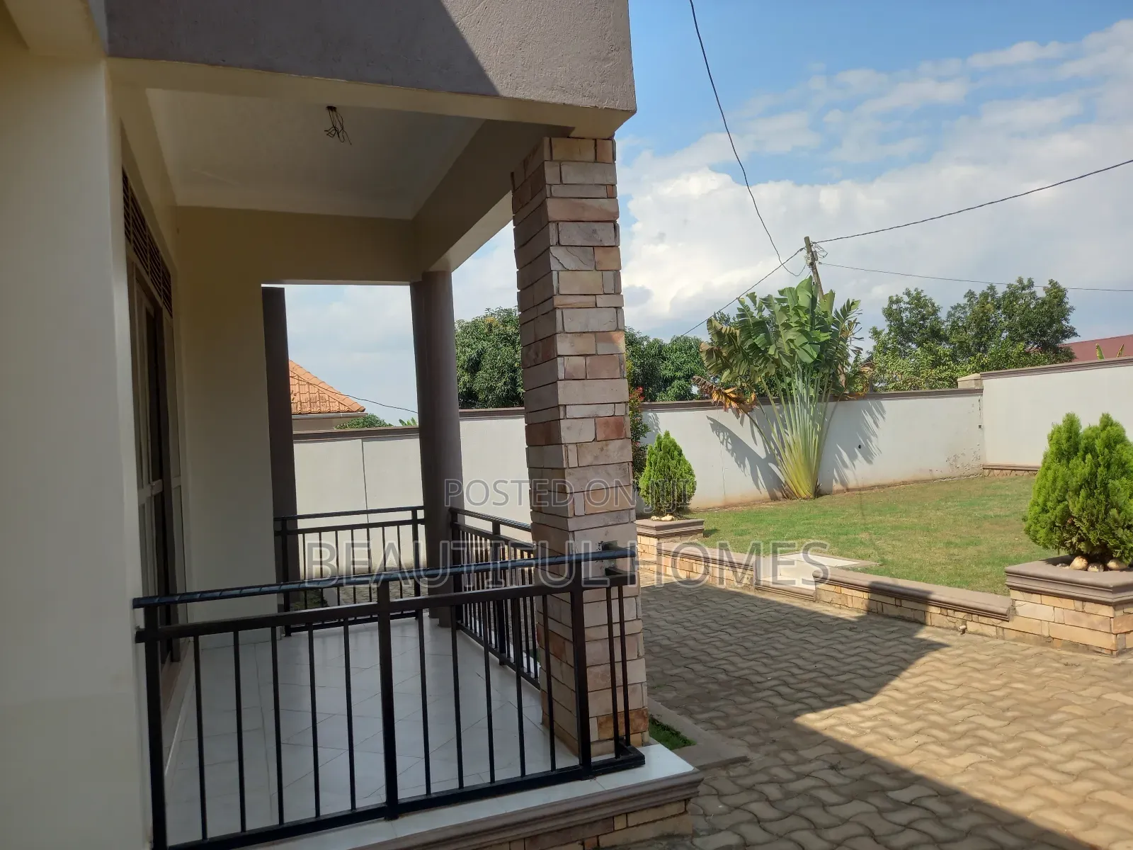 Furnished 4bdrm Bungalow in Kira for sale in Kira