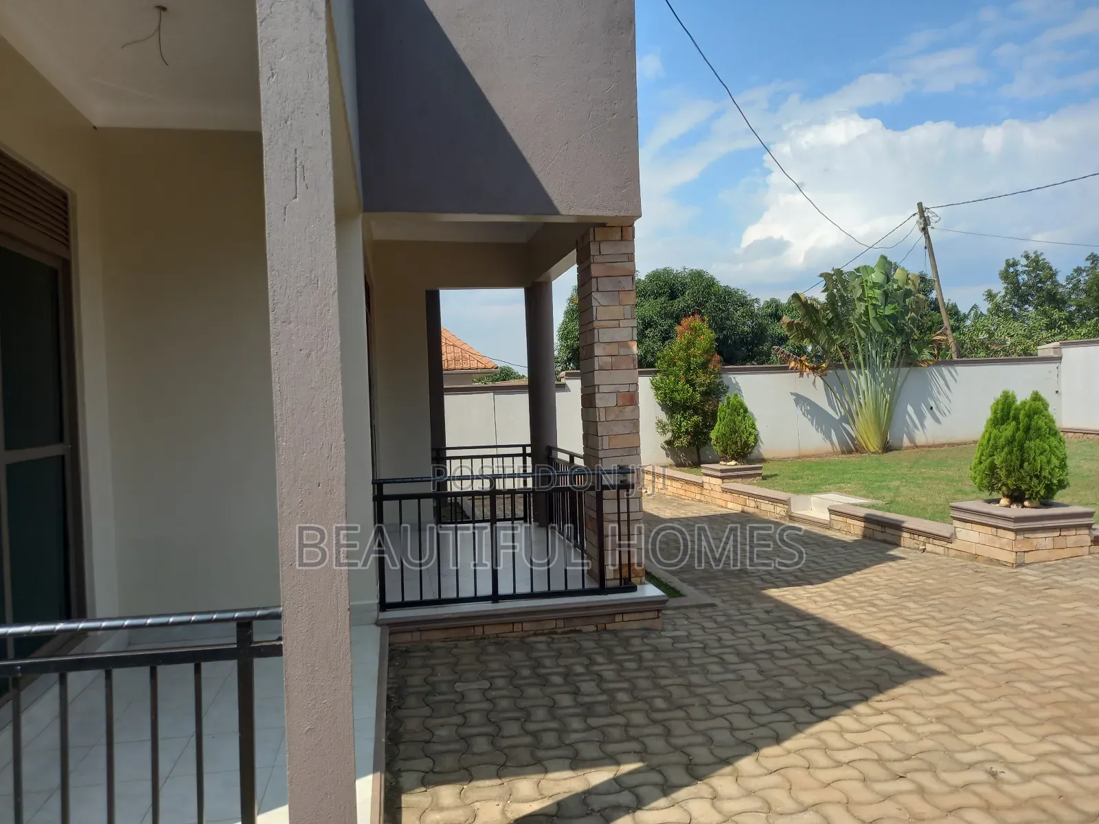 Furnished 4bdrm House in Kira for sale in Kira