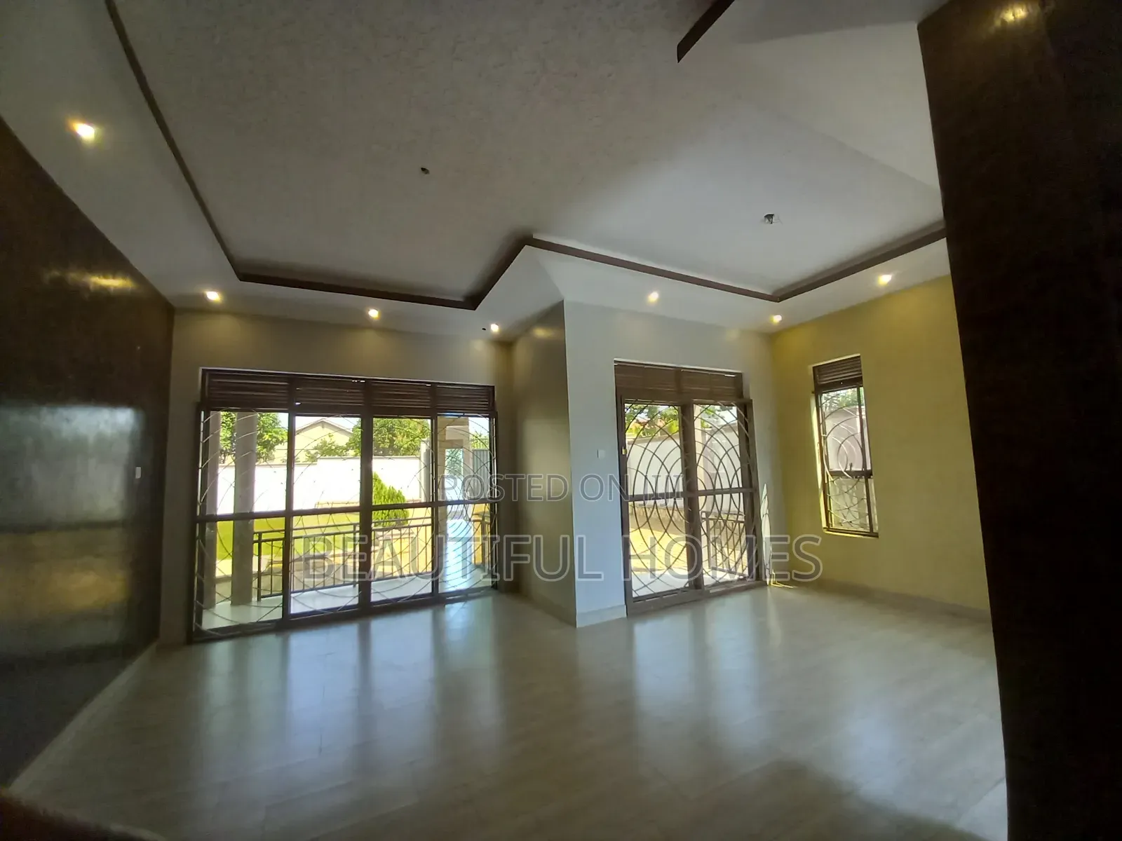 Furnished 4bdrm Maisonette in Kira for sale in Kira