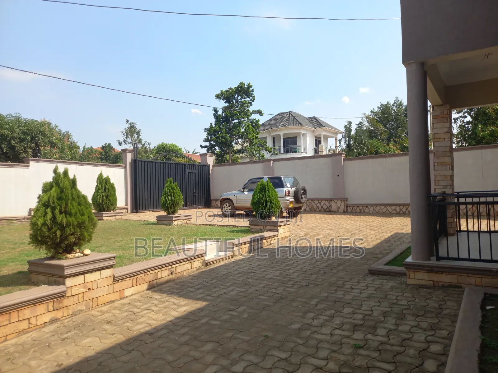 Furnished 4bdrm Bungalow in Kira for sale in Kira