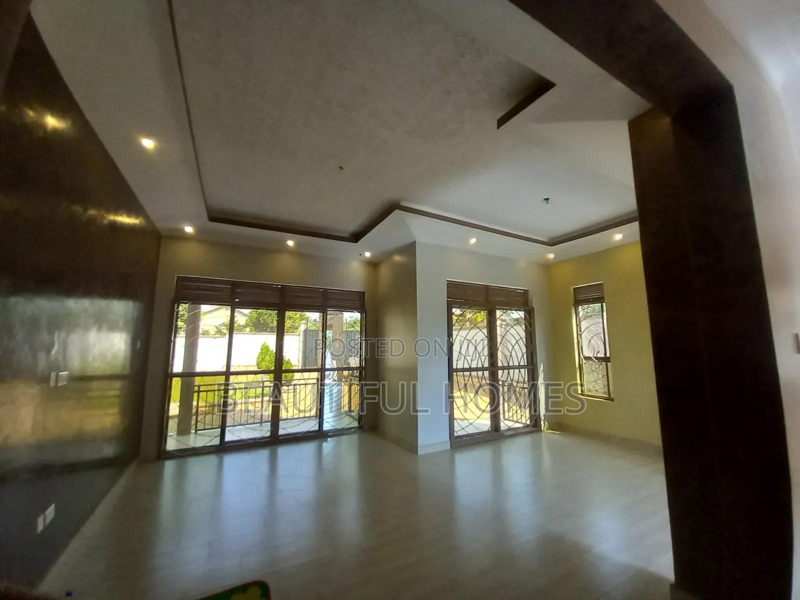 Furnished 4bdrm Bungalow in Kira for sale in Kira
