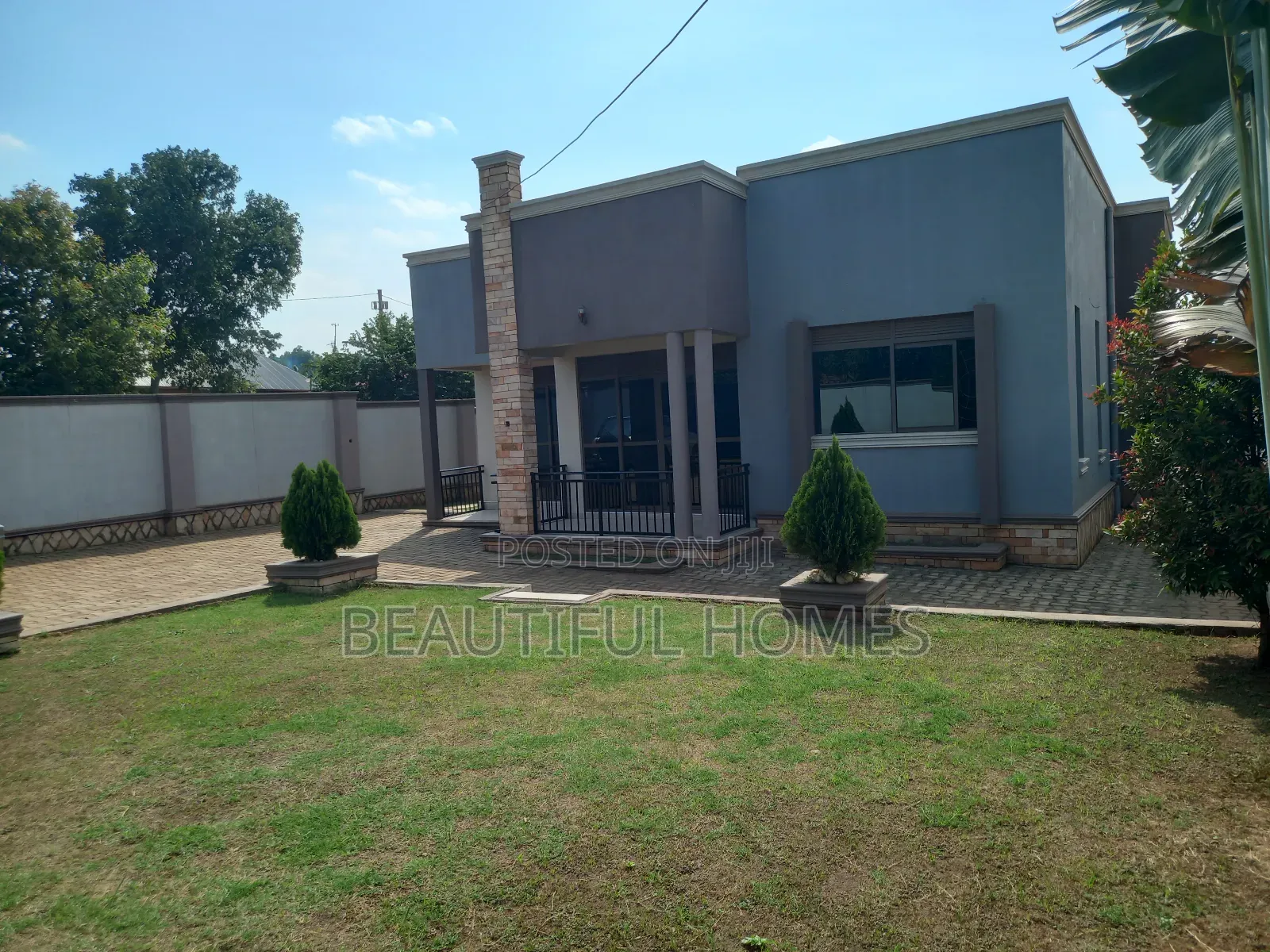 Furnished 4bdrm Bungalow in Kira for sale in Kira