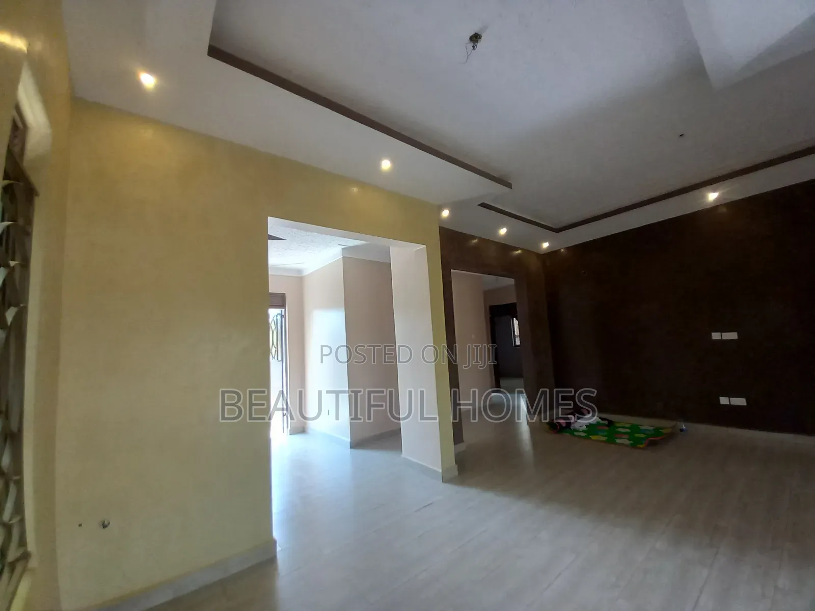 Furnished 4bdrm Bungalow in Kira for sale in Kira
