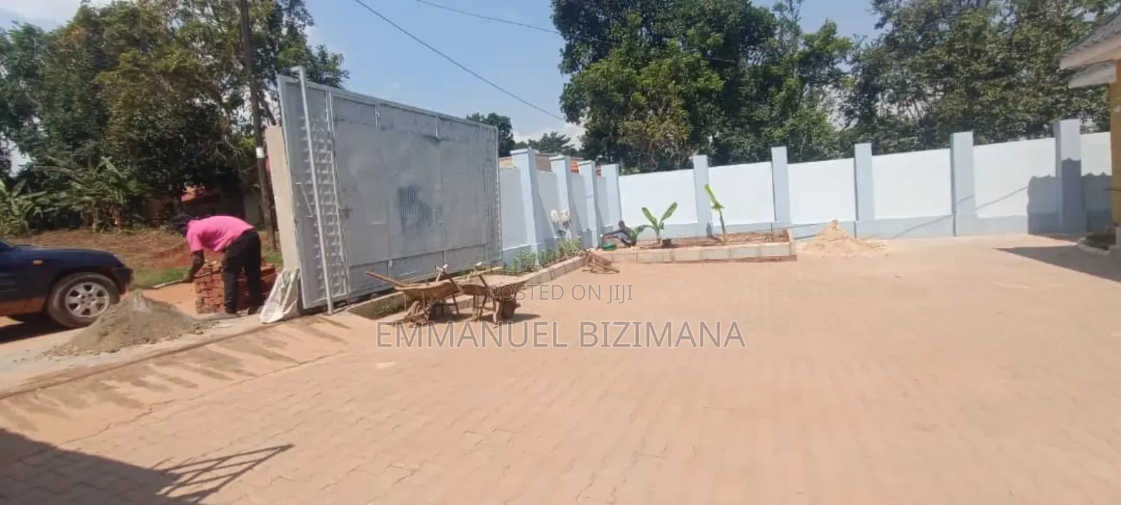 3bdrm Bungalow in Wemac Properties, Kira for sale in Kira