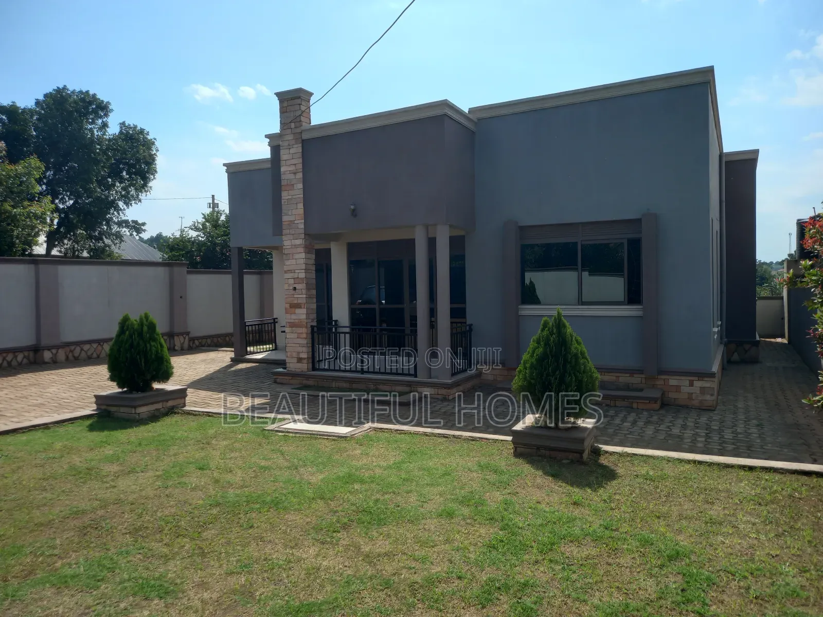 Furnished 4bdrm House in Kira for sale in Kira