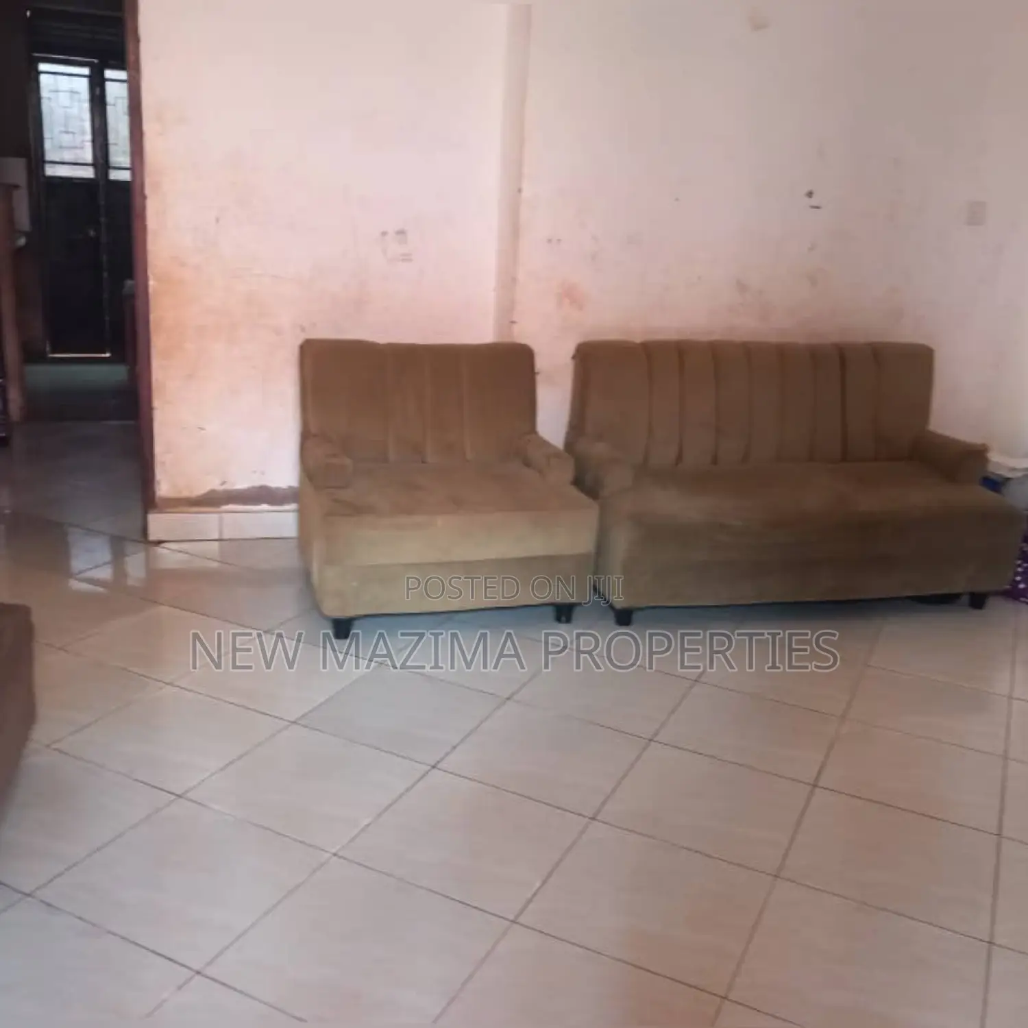 3bdrm Bungalow in After Munyonyo On, Division A for sale in Division A