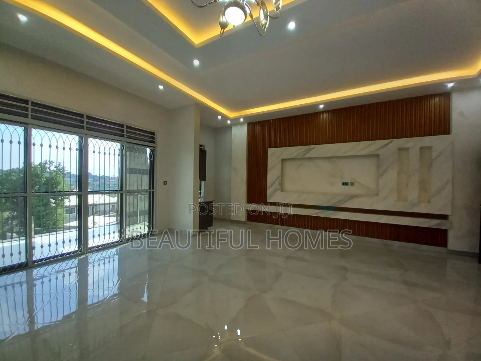Furnished 6bdrm Mansion in Kira Minister'S, Central Division for sale in Central Division