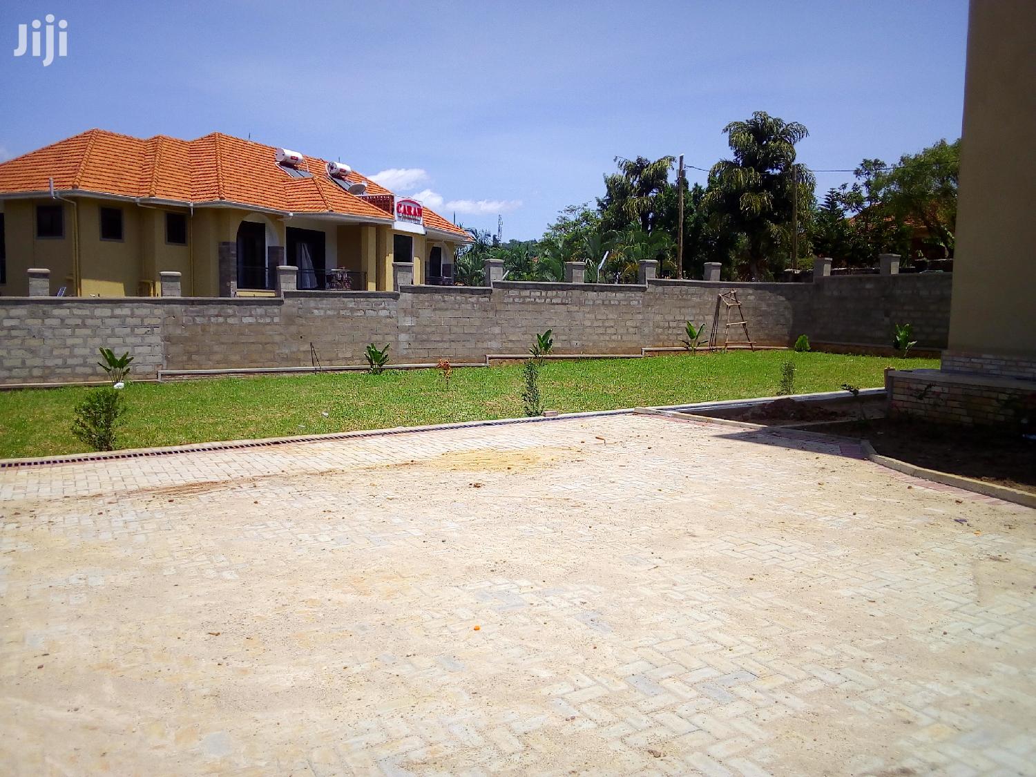 Apartment For Rent in Kampala