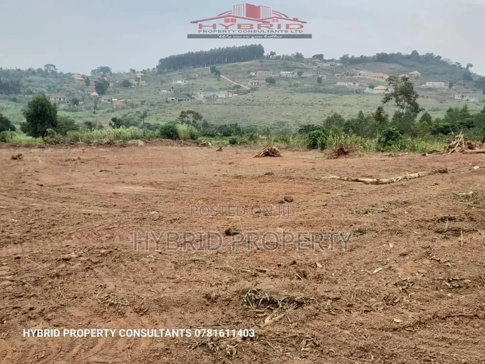 Prime Plots for Sale at Wakiso~Mabombwe Estate~Hoima Rd Vii. in Wakiso / Wakiso