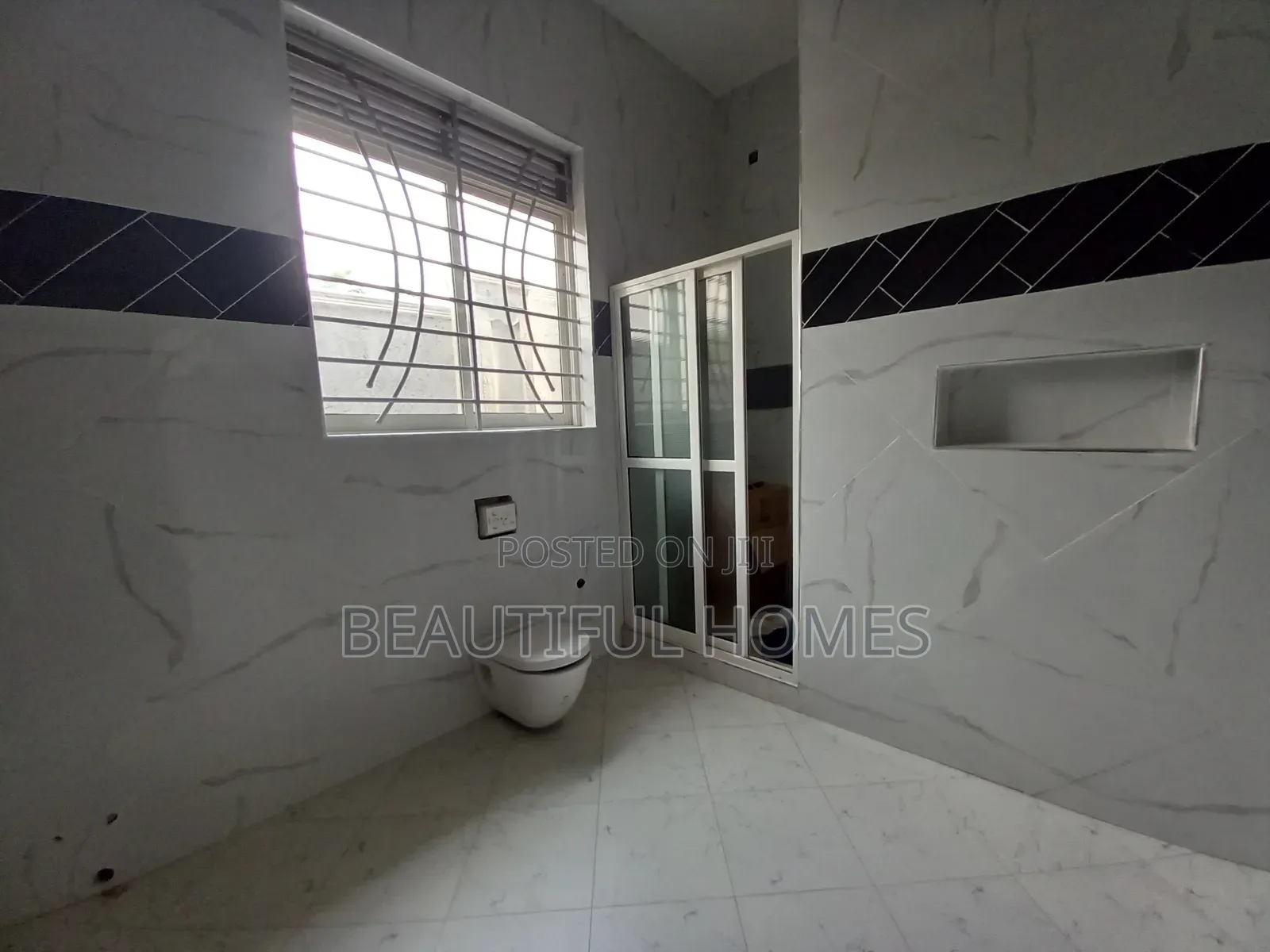 Furnished 4bdrm Bungalow in Kira for sale in Kira