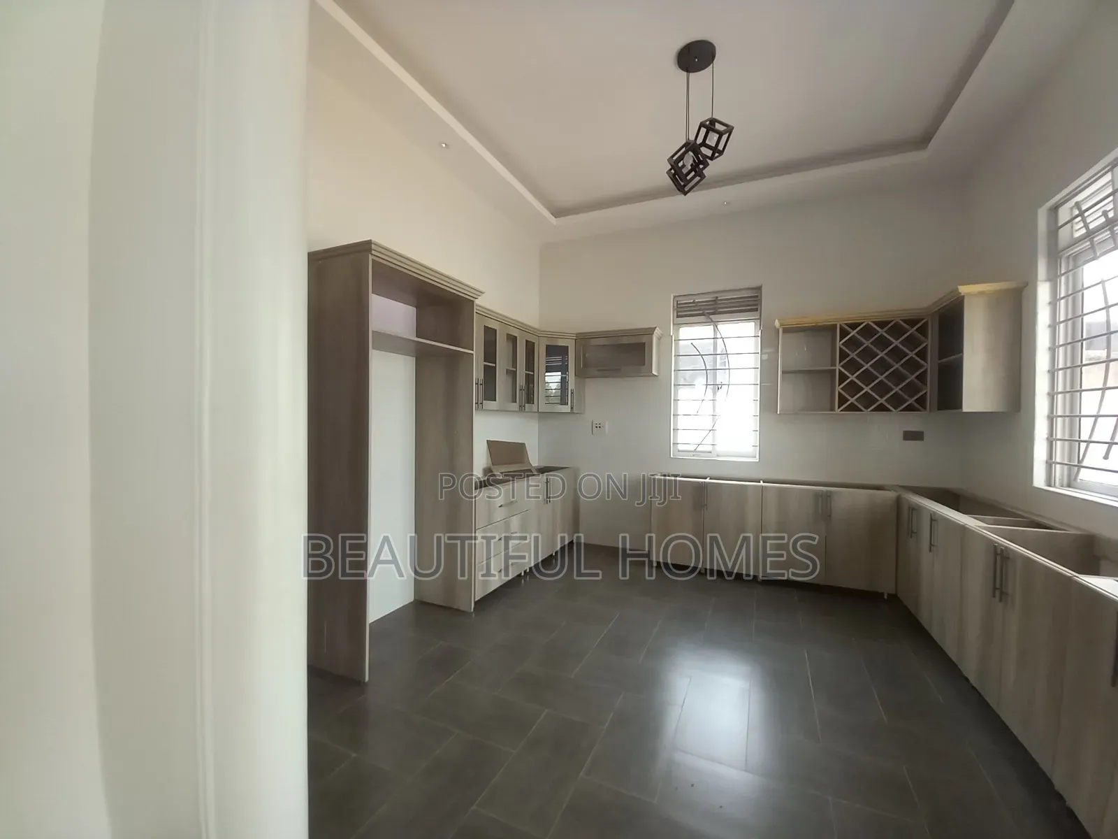 Furnished 4bdrm Bungalow in Kira for sale in Kira