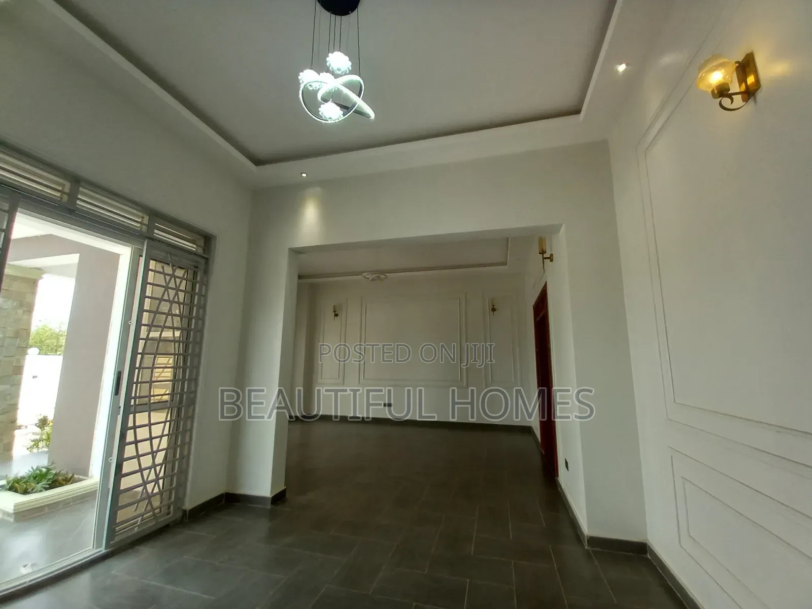 Furnished 4bdrm Bungalow in Kira for sale in Kira