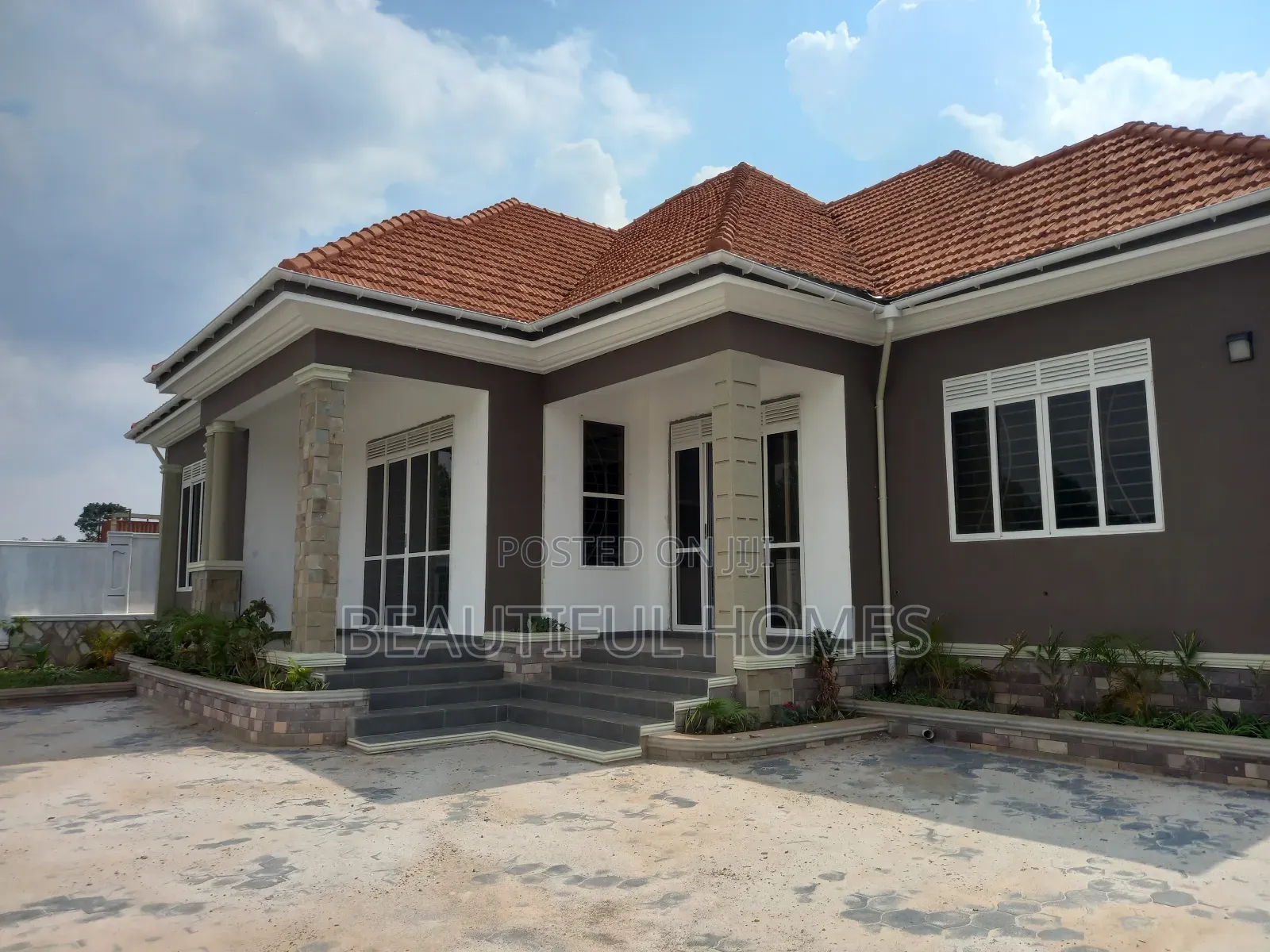 Furnished 4bdrm Bungalow in Kira for sale in Kira