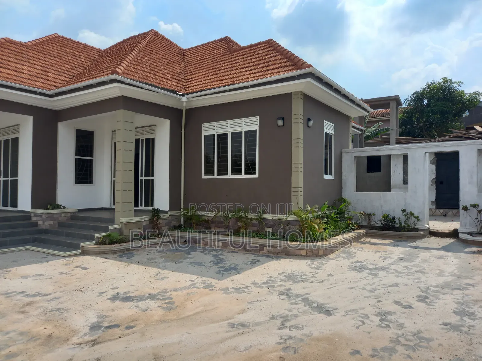 Furnished 4bdrm House in Kira for sale in Kira