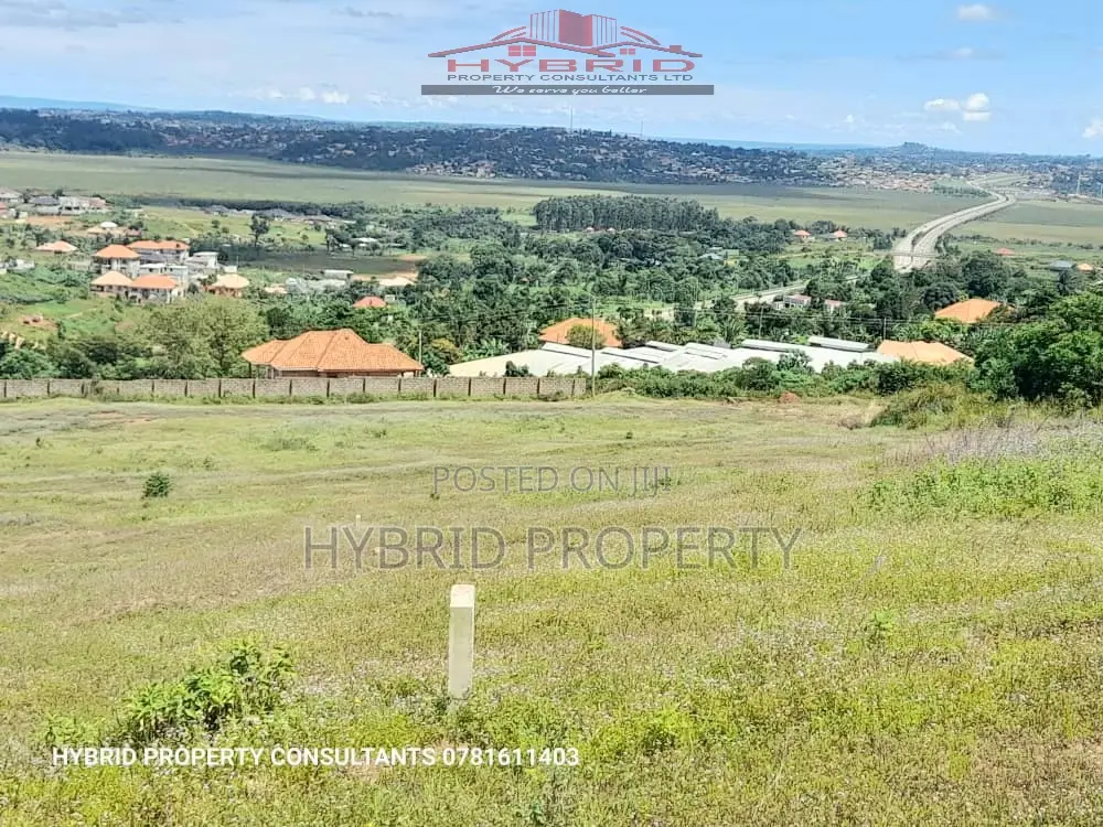 Prime Plots for Sale at Ssisa~Entebbe Express Highway Estate in Ssisa