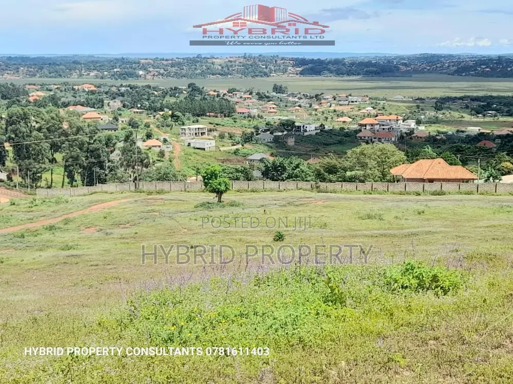 Prime Plots for Sale at Ssisa~Entebbe Express Highway Estate in Ssisa