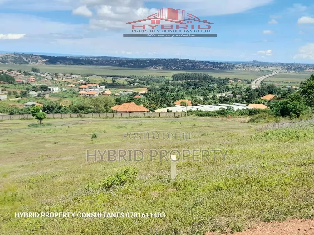 Prime Plots for Sale at Ssisa~Entebbe Express Highway Estate in Ssisa