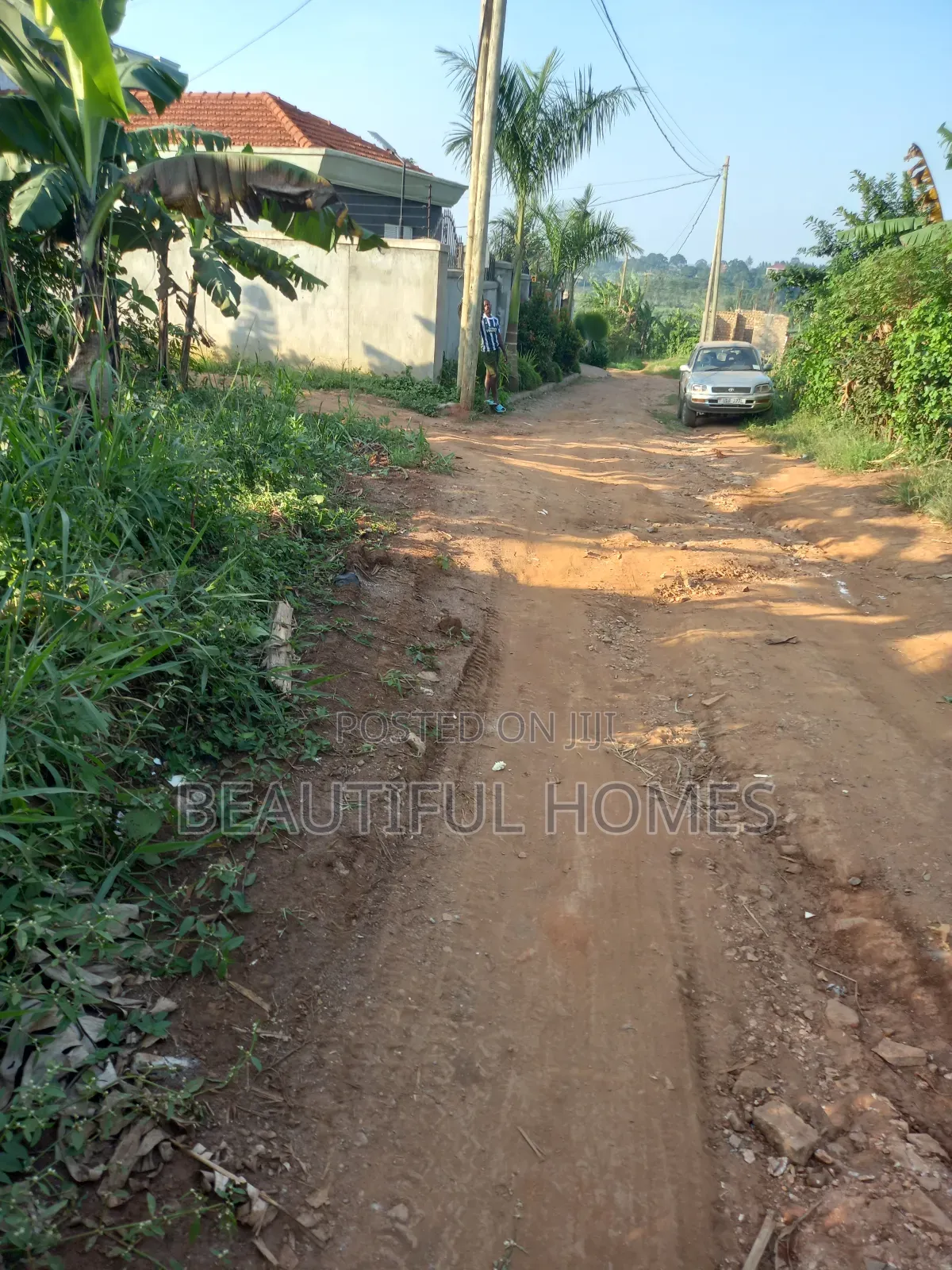 Kira Half an Acre Close to Main Road in Kira