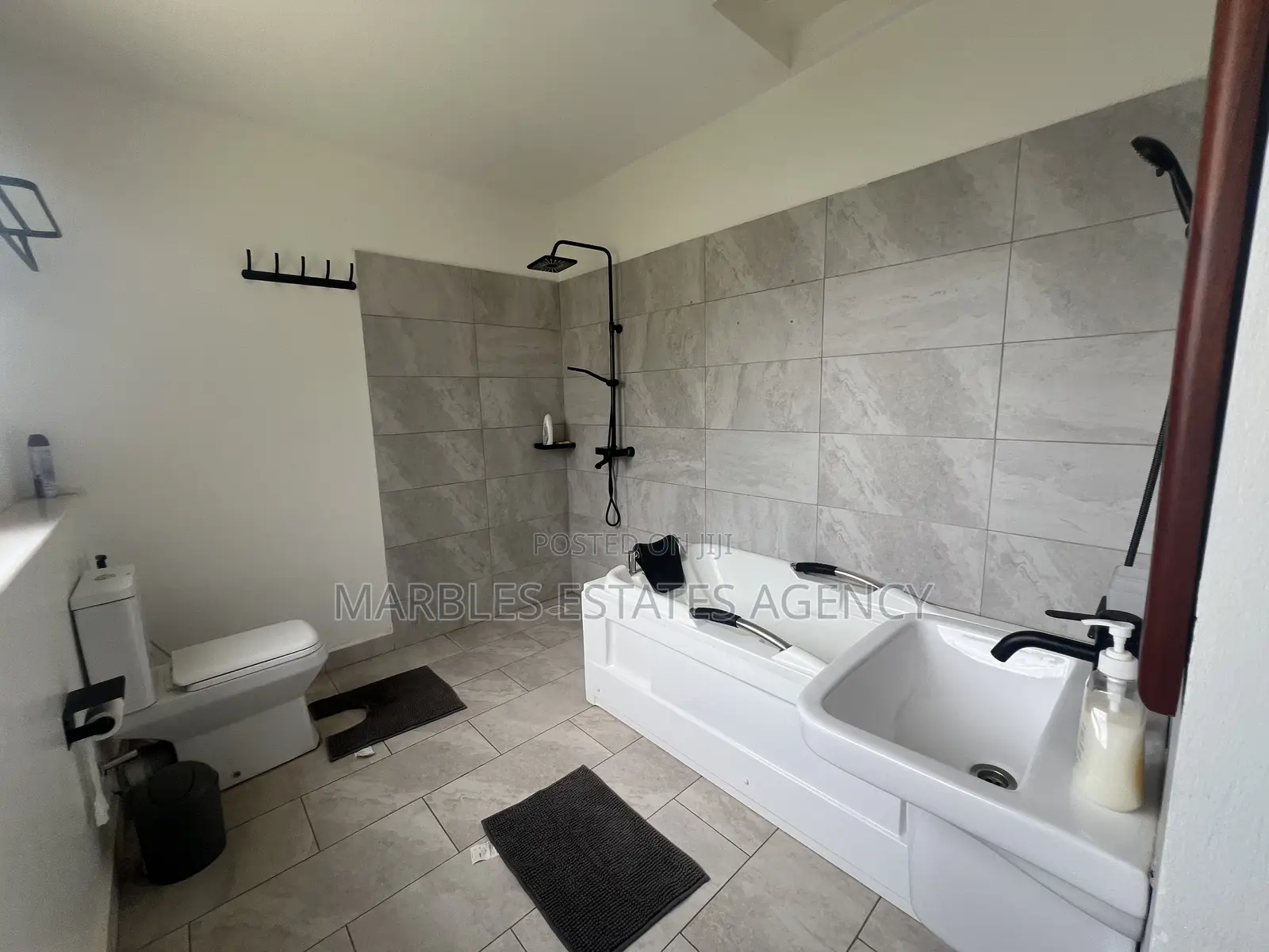 Furnished 3bdrm Duplex in Kololo, Central Division for rent in Central Division