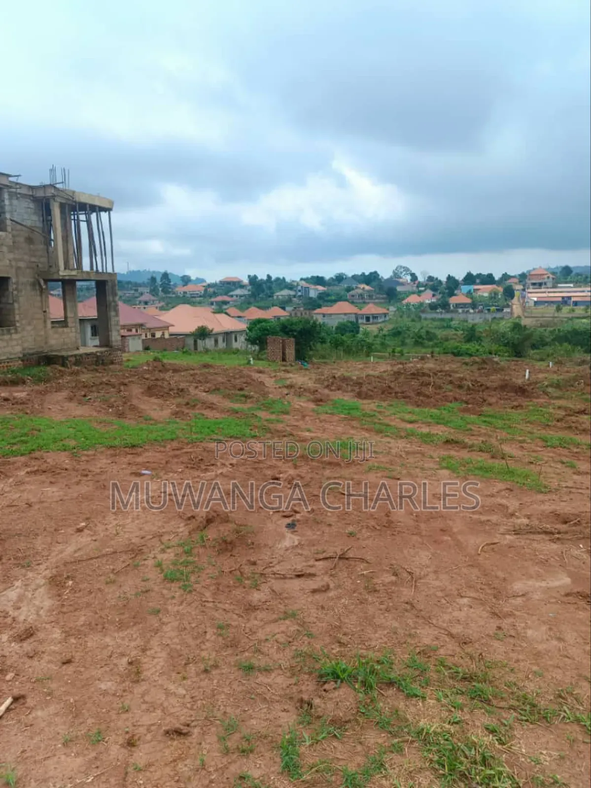 100by50ft Plot for Sale in Kira in Division A