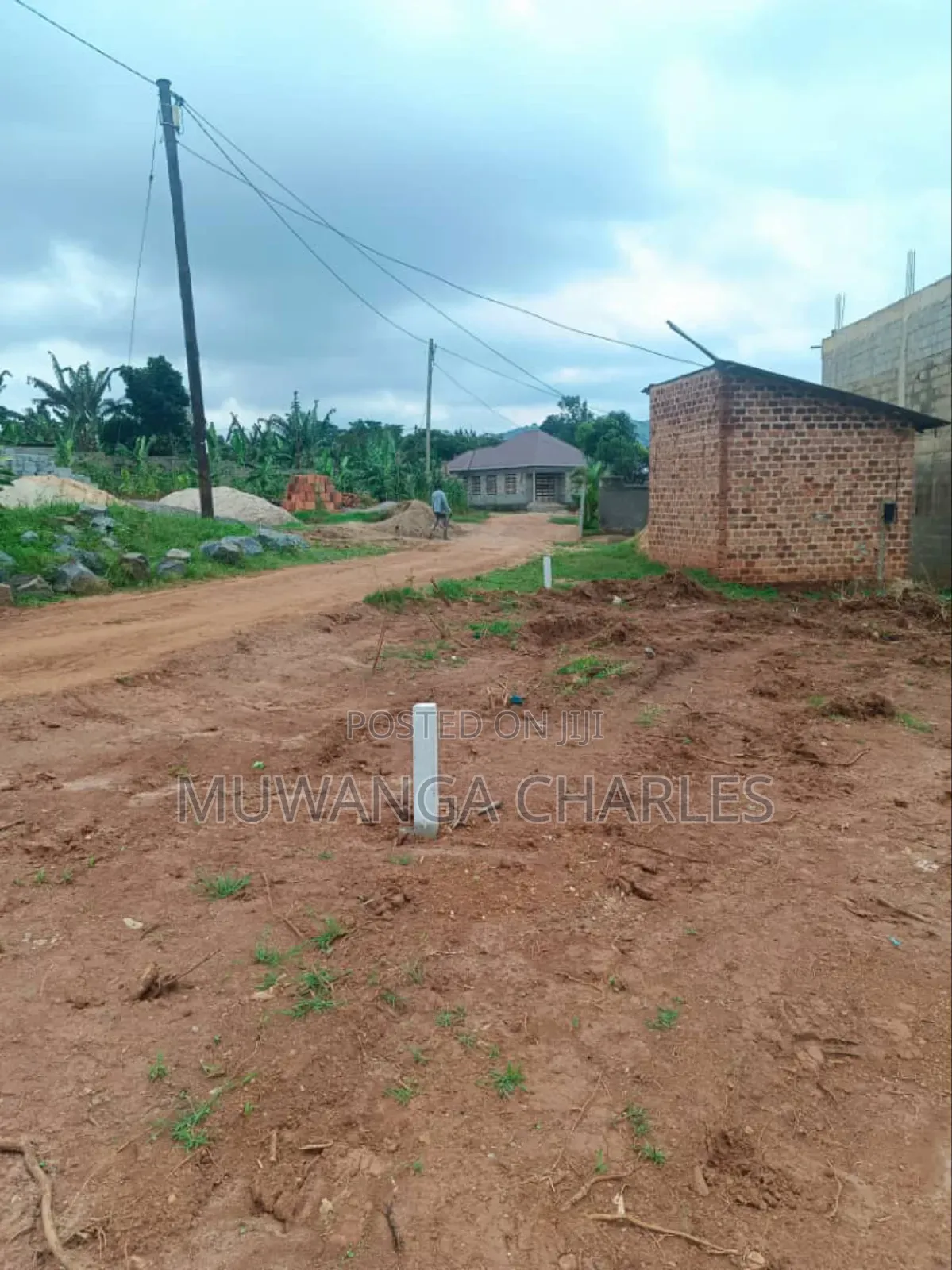 100by50ft Plot for Sale in Kira in Division A