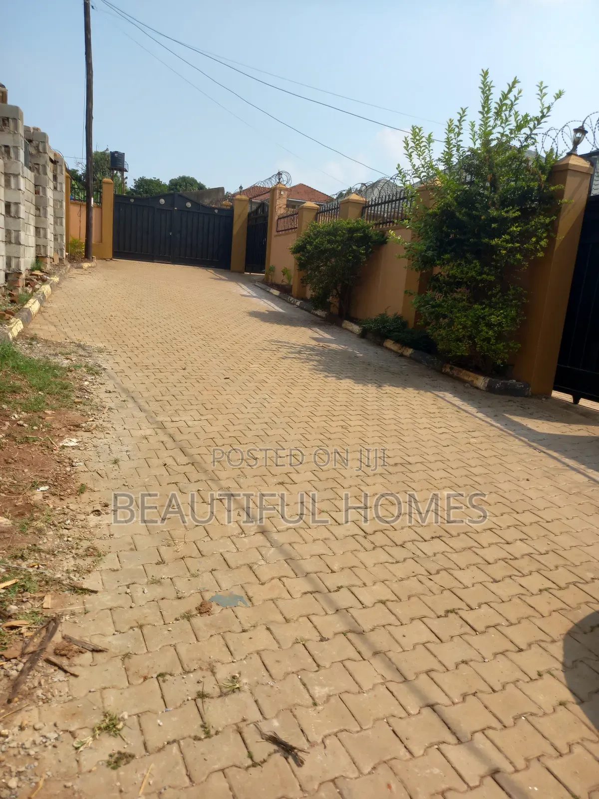 Furnished 4bdrm House in Kirinya Bweyogerere, Kira for sale in Kira