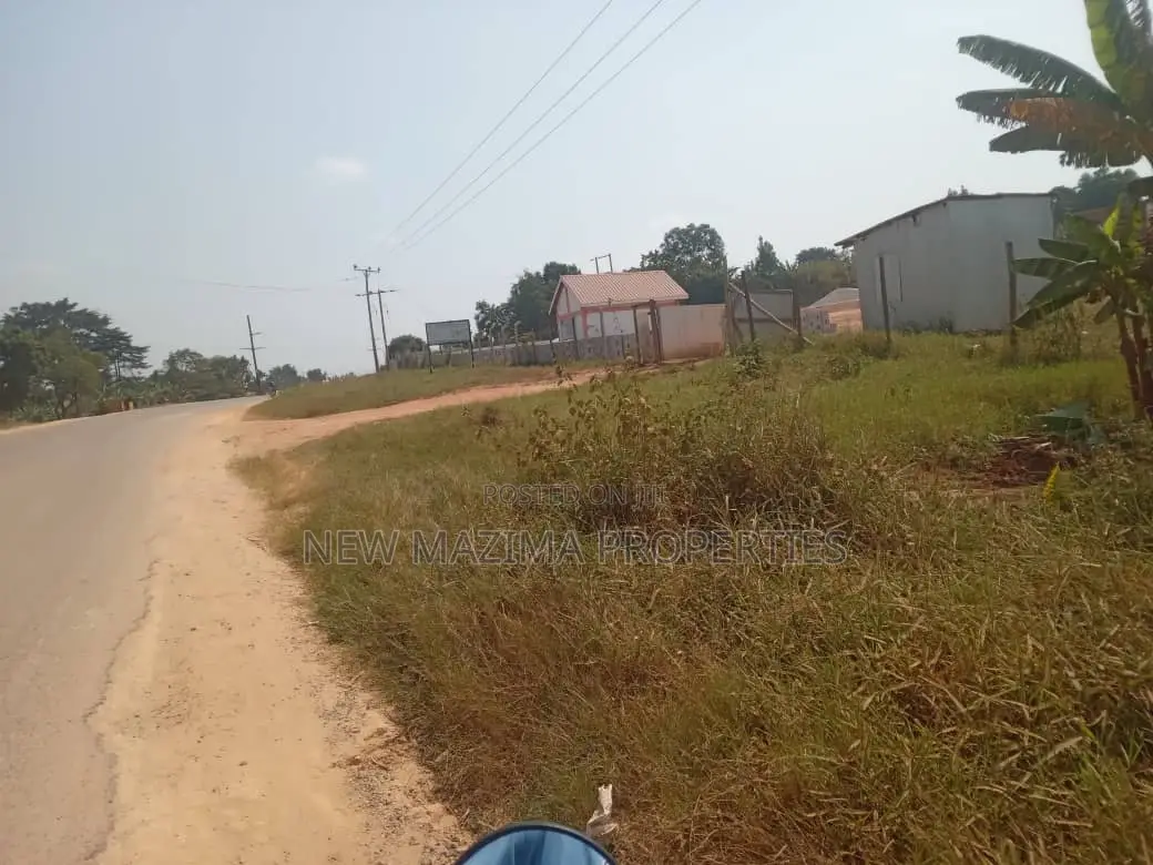 Very Commercial 4 Acres Measuring Directly on Tarmac Onsale in Division A