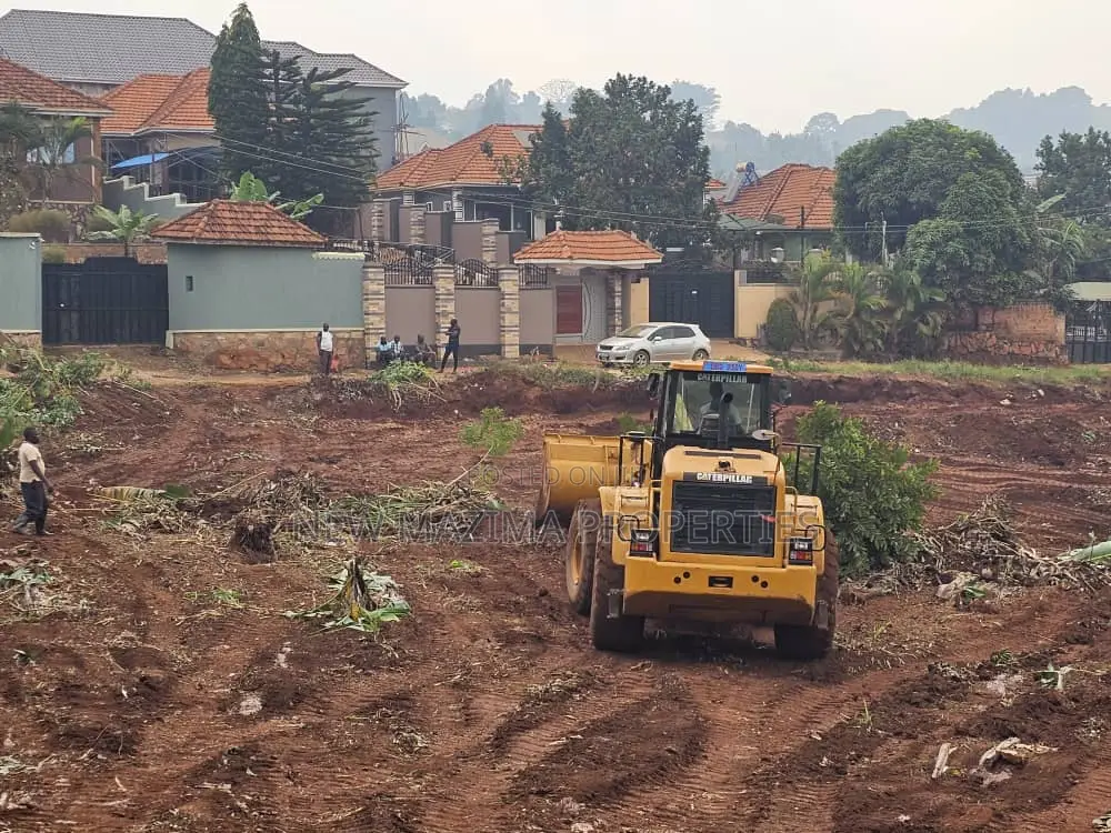 Very Prime New Estate in Heart of Kitende Ntebe Rd in Division A