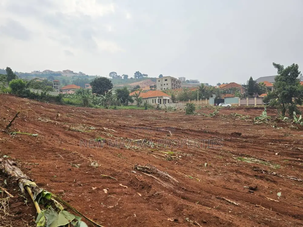 Very Prime New Estate in Heart of Kitende Ntebe Rd in Division A