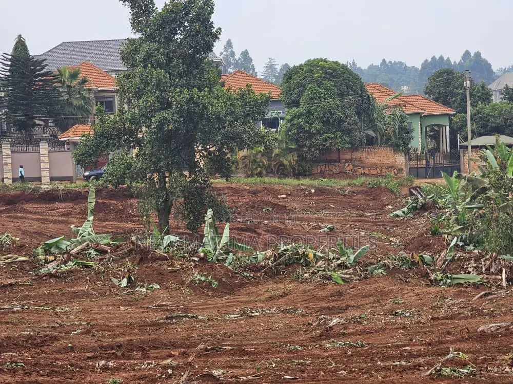Very Prime New Estate in Heart of Kitende Ntebe Rd in Division A