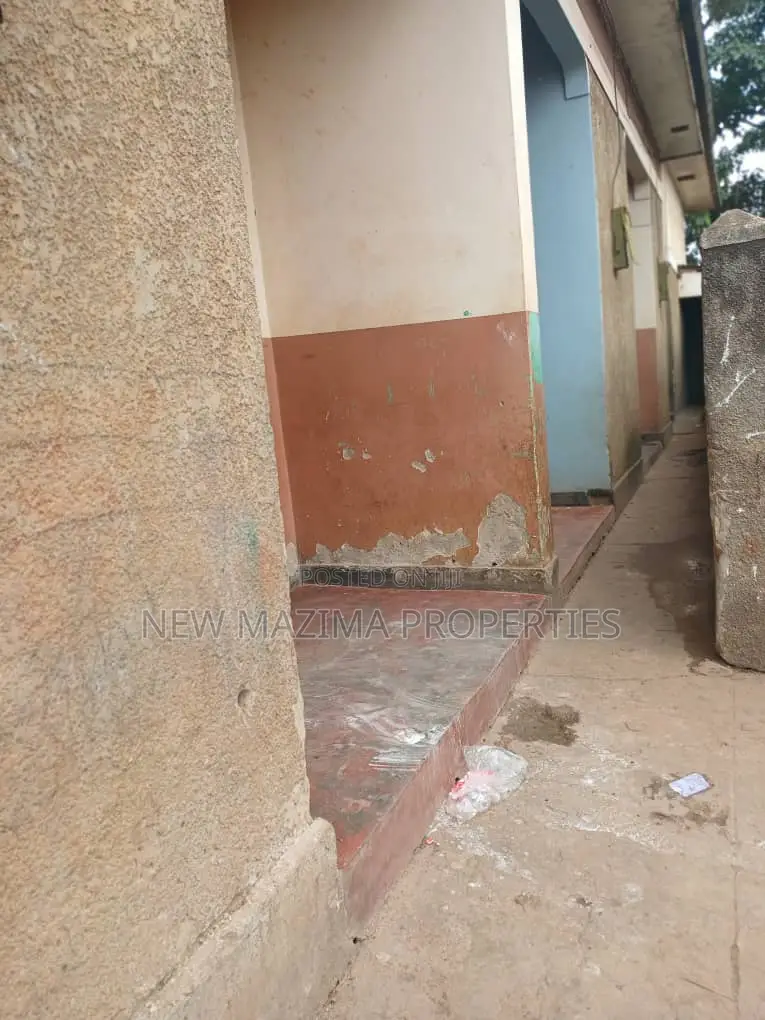 4bdrm House in Nsambya Town, Division A for sale in Division A